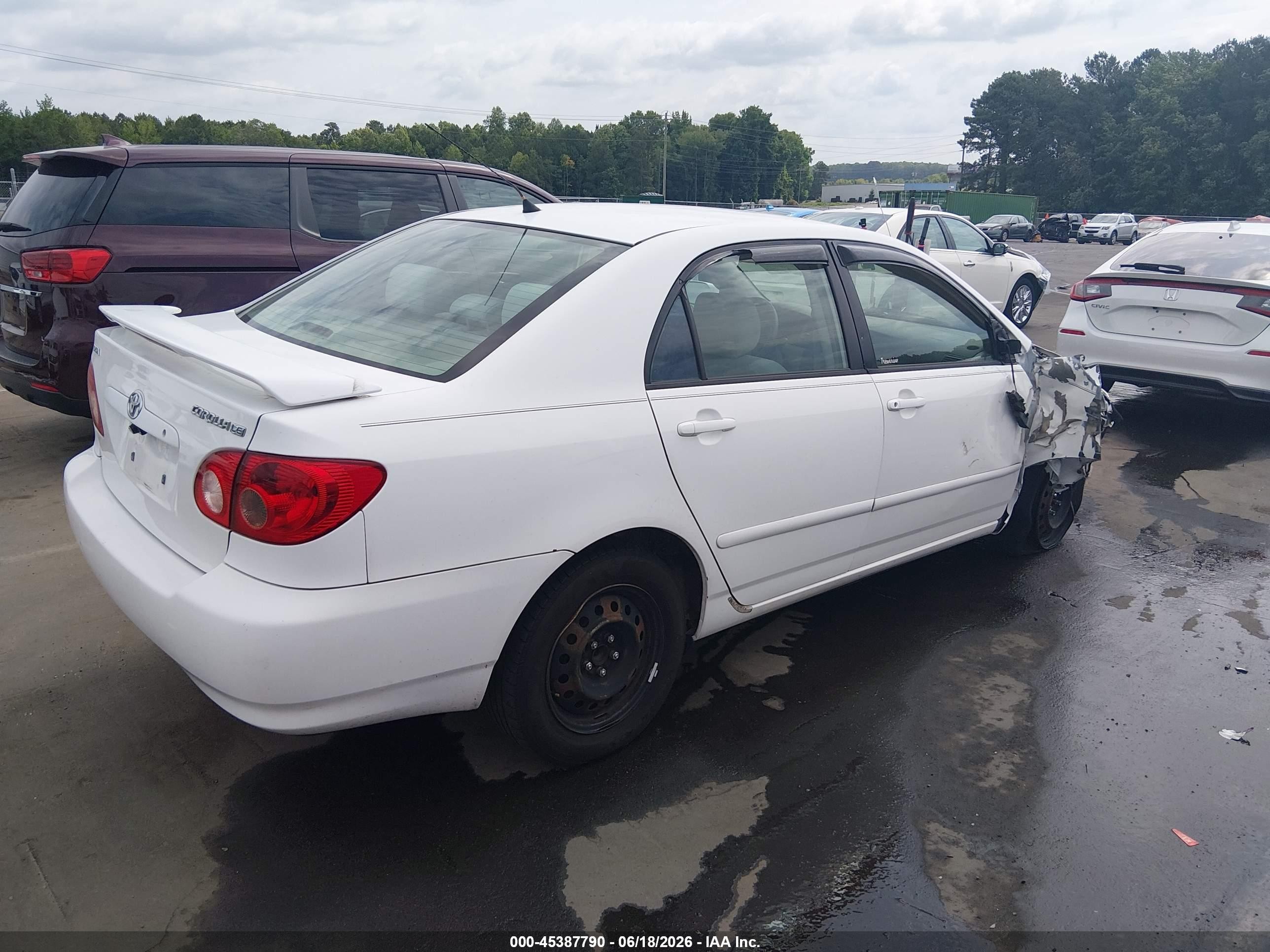 2008 Toyota Corolla Le White vin: 2T1BR32E48C861790