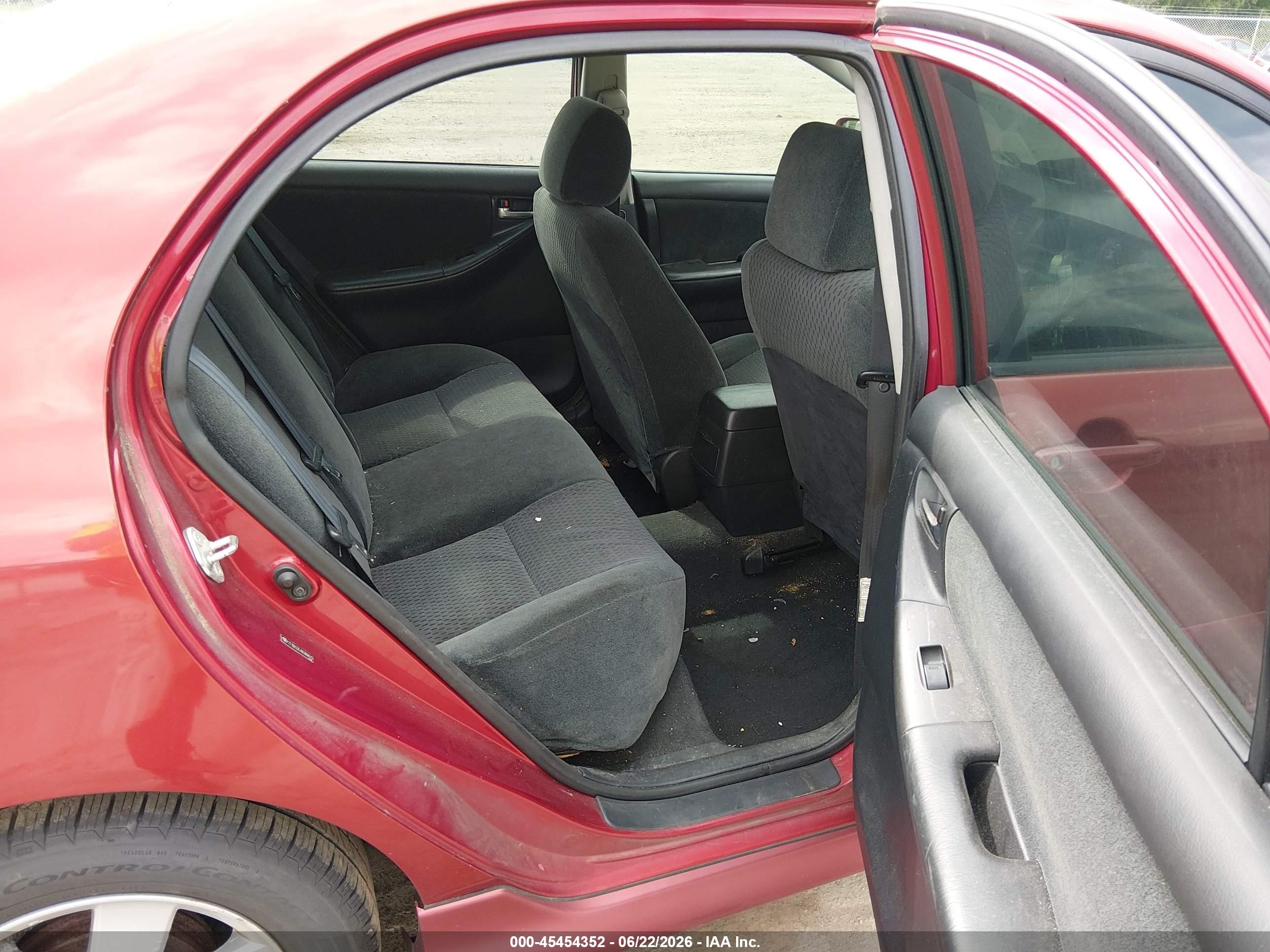 2008 Toyota Corolla S Red vin: 2T1BR32E48C868013