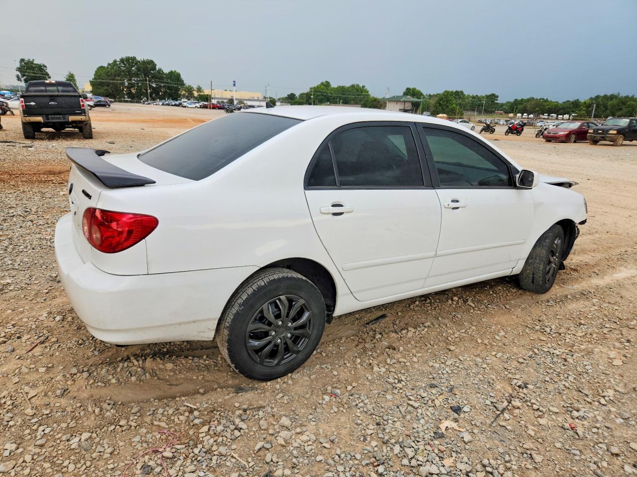 2008 Toyota Corolla Le White vin: 2T1BR32E48C893719