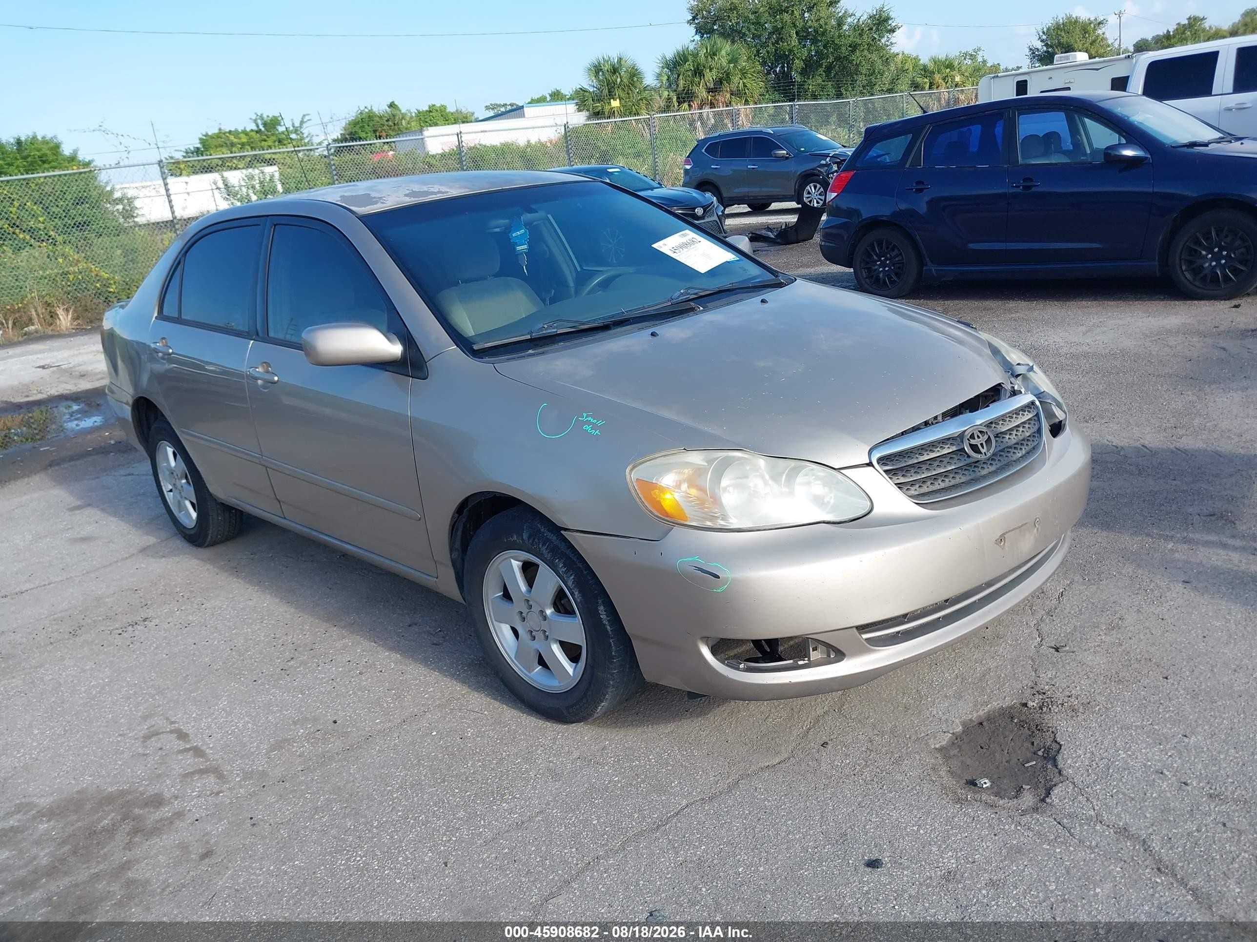 2008 Toyota Corolla Le Gold vin: 2T1BR32E48C895048