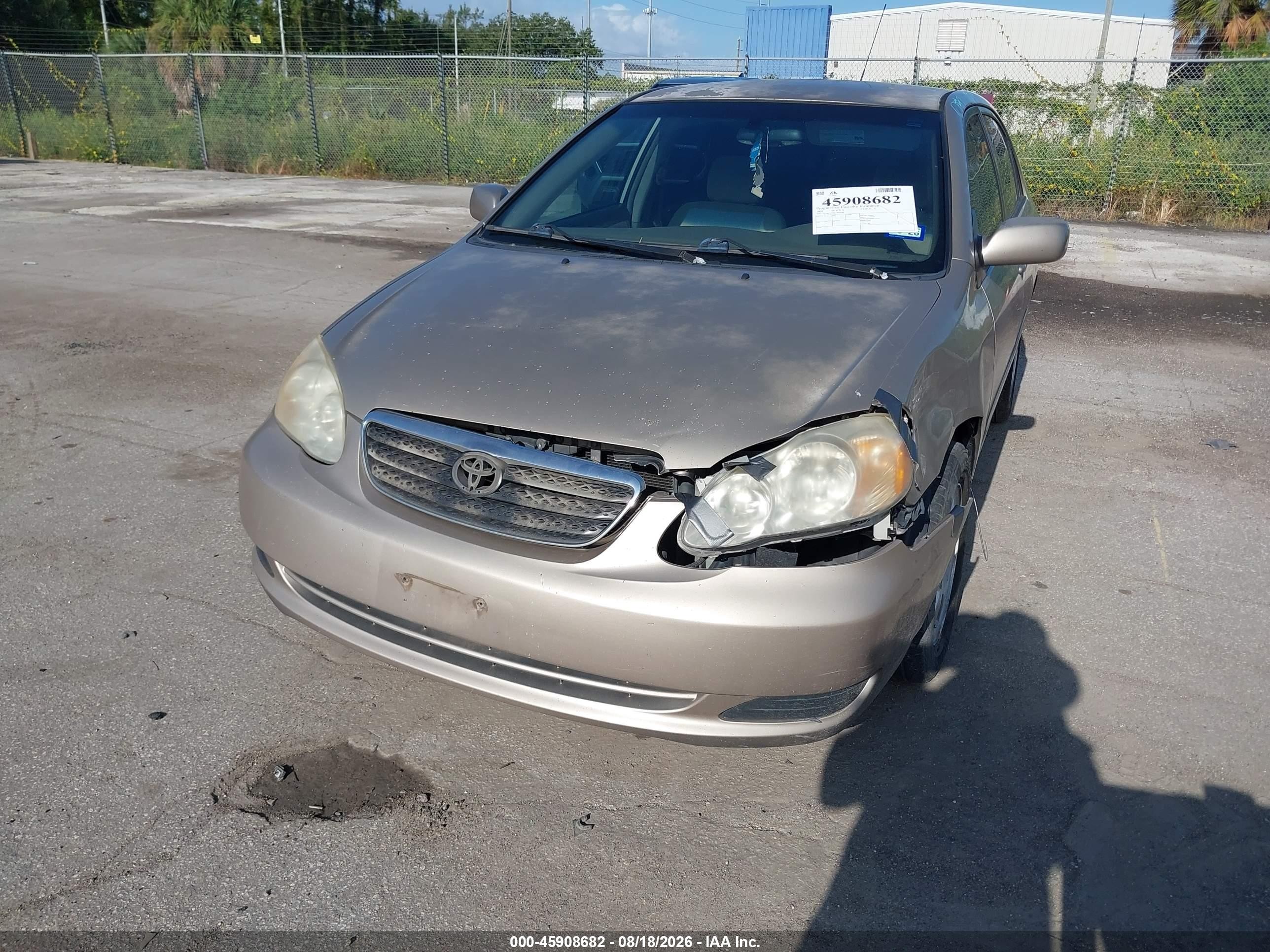 2008 Toyota Corolla Le Gold vin: 2T1BR32E48C895048