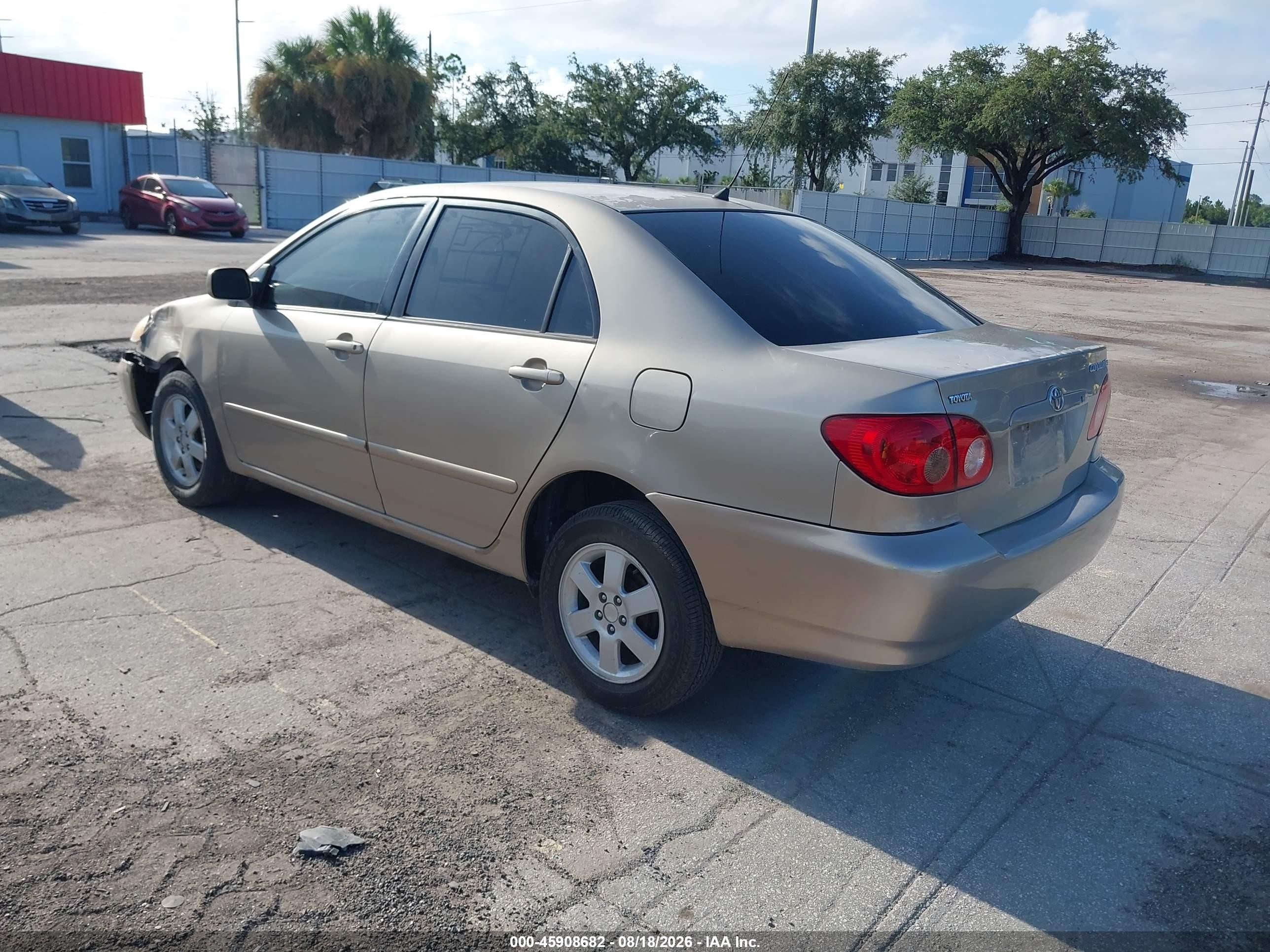 2008 Toyota Corolla Le Gold vin: 2T1BR32E48C895048