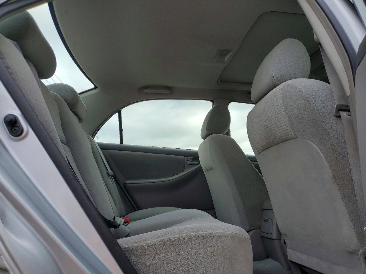 2008 Toyota Corolla Ce Silver vin: 2T1BR32E48C906209