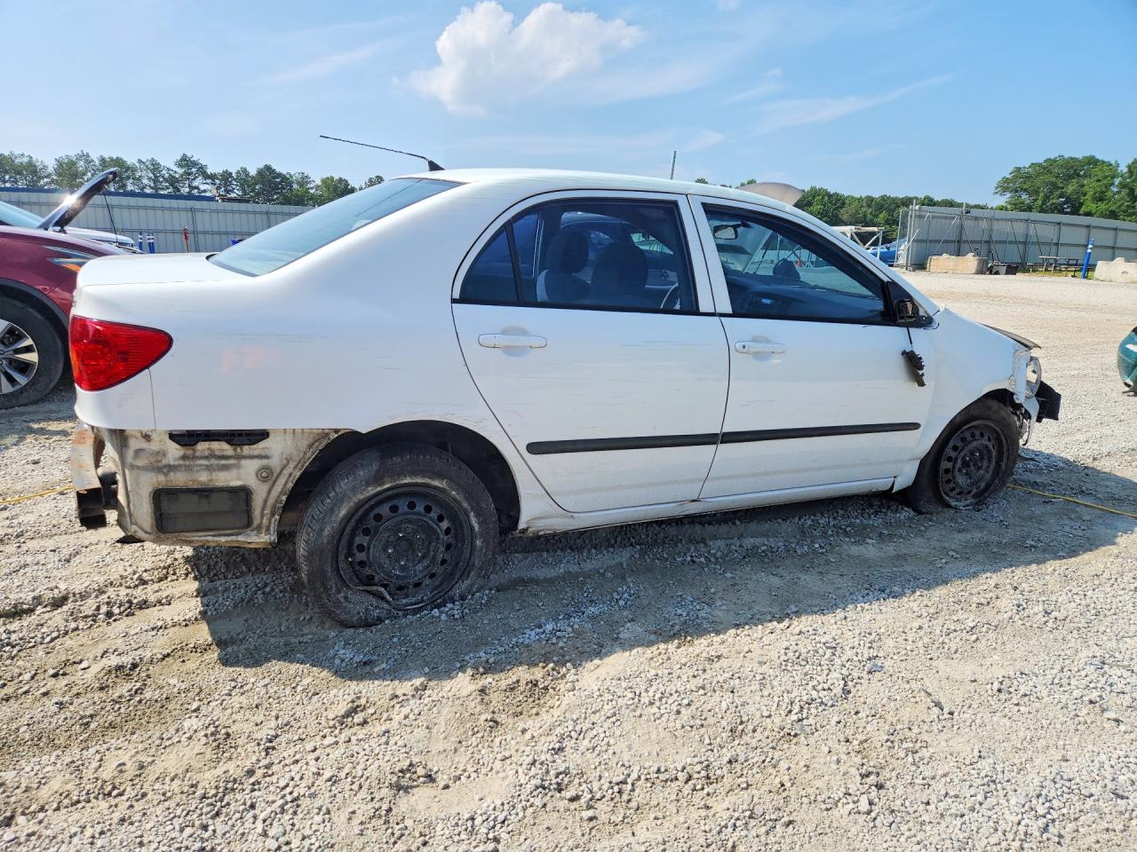 2003 Toyota Corolla Ce White vin: 2T1BR32E53C161981