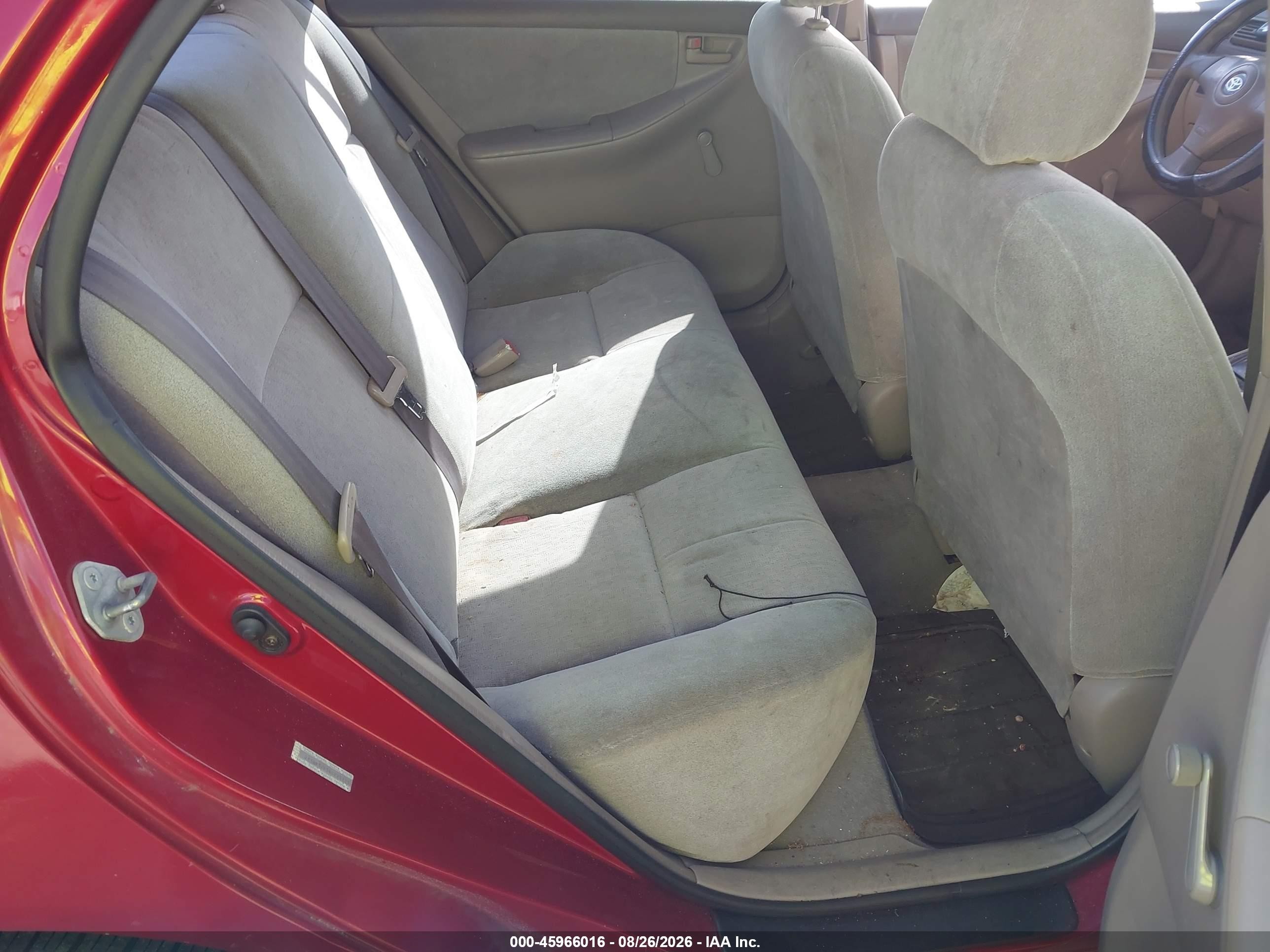 2004 Toyota Corolla Ce Red vin: 2T1BR32E54C225115