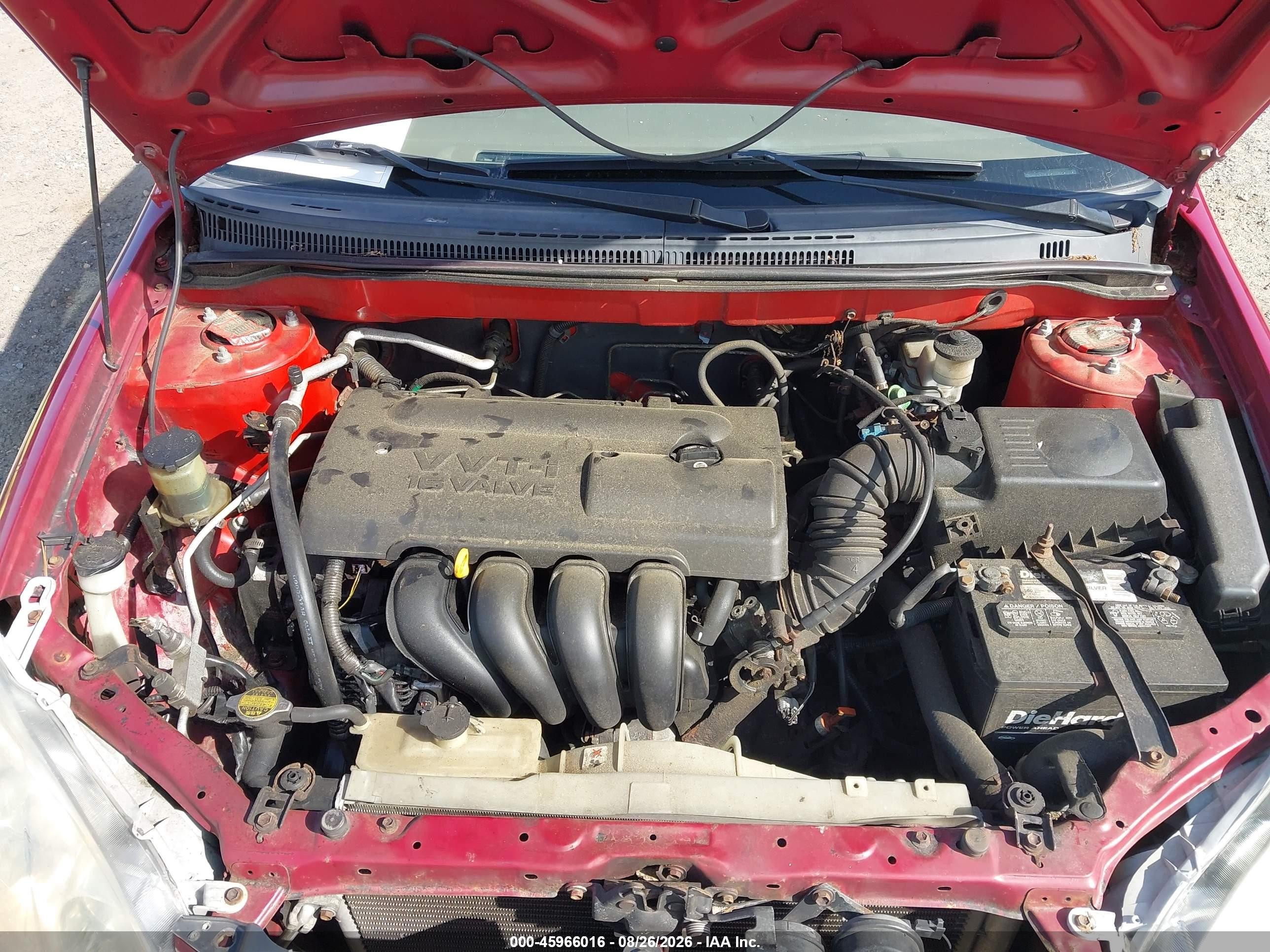 2004 Toyota Corolla Ce Red vin: 2T1BR32E54C225115