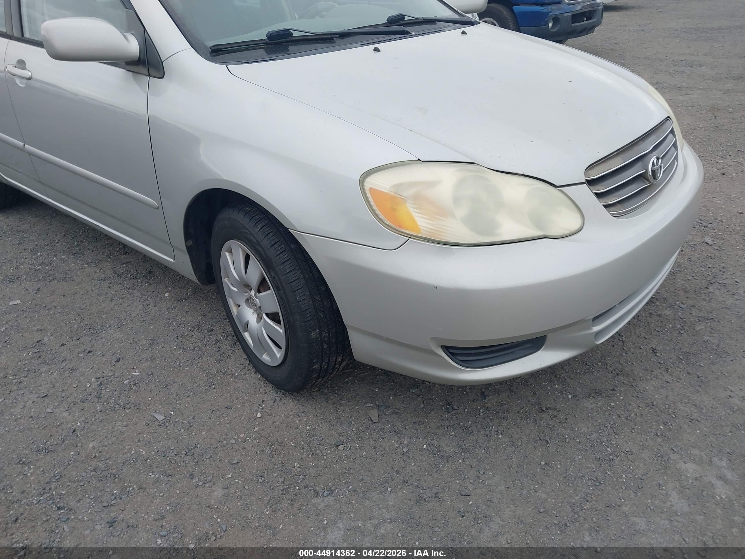 2004 Toyota Corolla Le Silver vin: 2T1BR32E54C284701