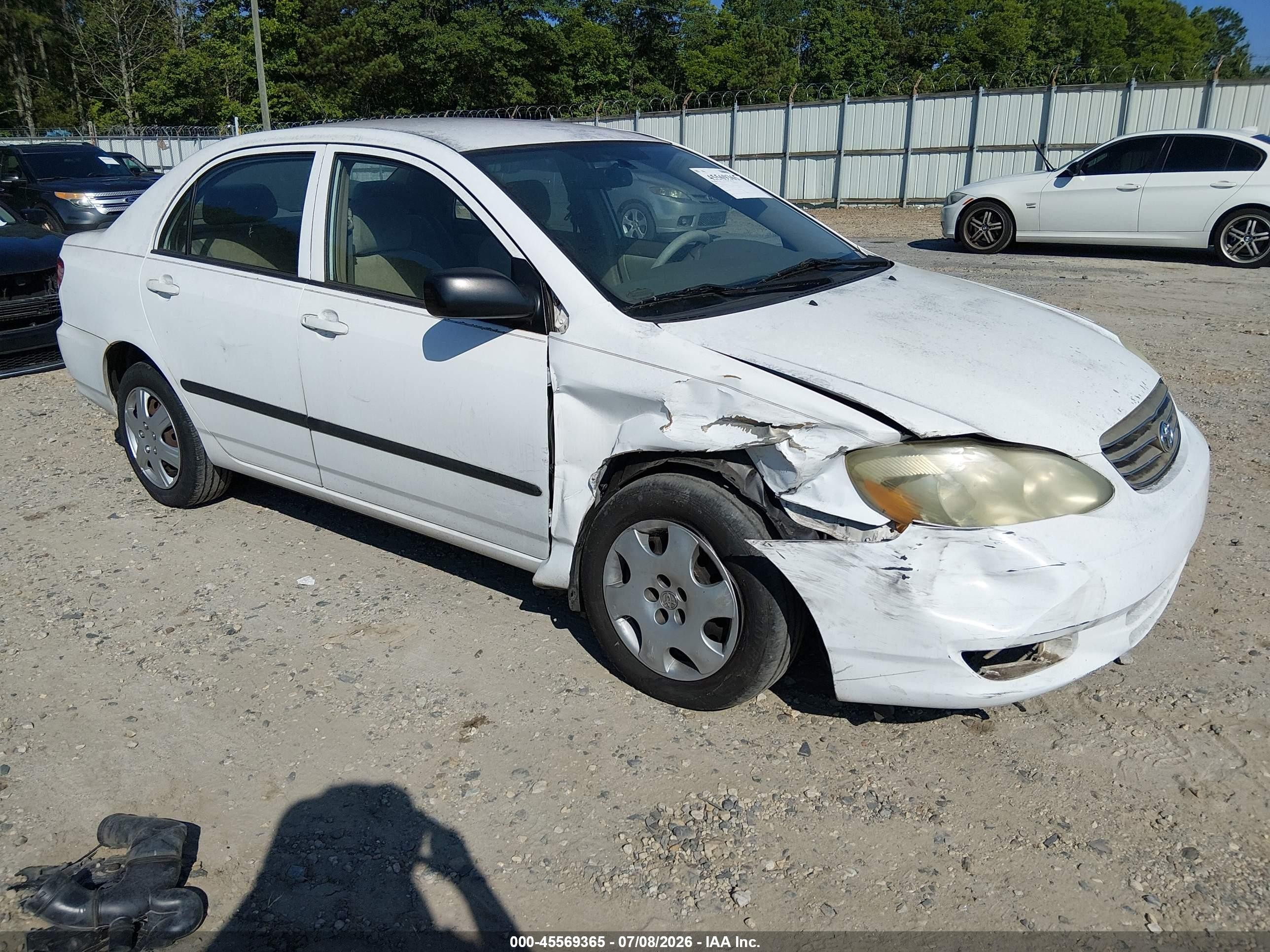 2004 Toyota Corolla Ce White vin: 2T1BR32E54C287582