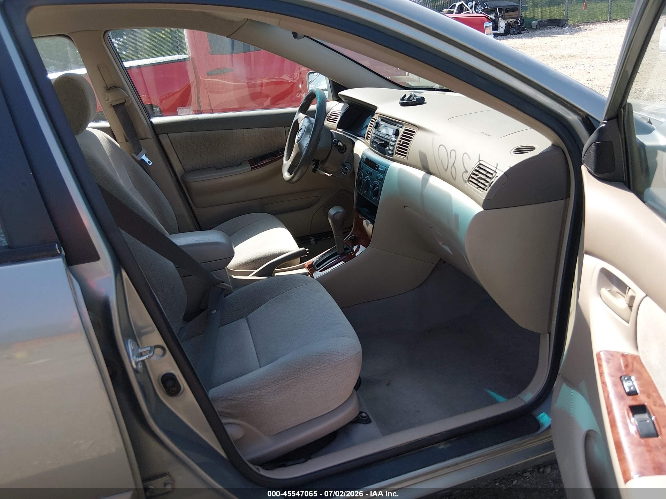 2004 Toyota Corolla Le Серый vin: 2T1BR32E54C300203
