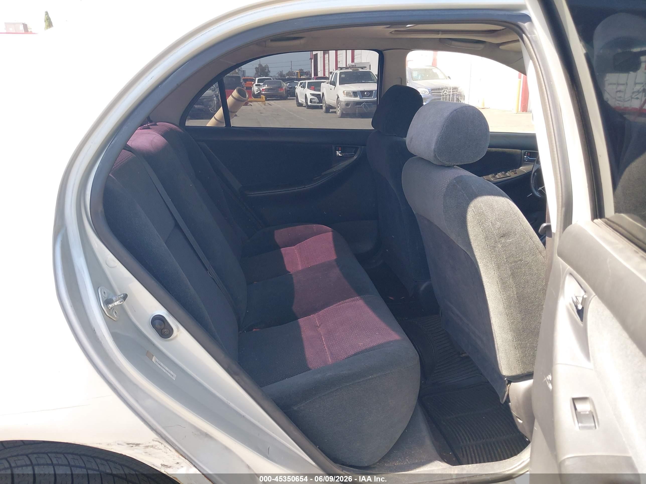 2004 Toyota Corolla S Silver vin: 2T1BR32E54C313128