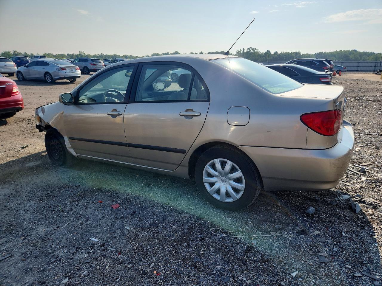 2005 Toyota Corolla Ce Бежевый vin: 2T1BR32E55C352495