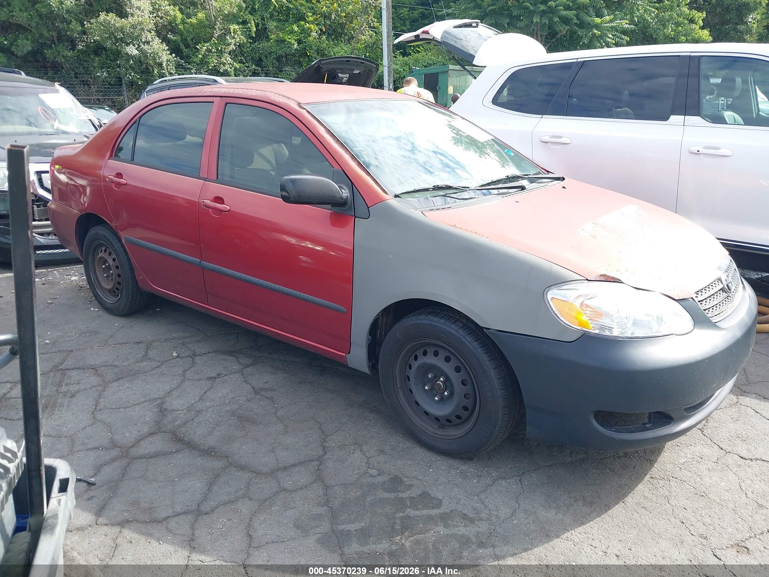 2005 Toyota Corolla Ce Red vin: 2T1BR32E55C442245