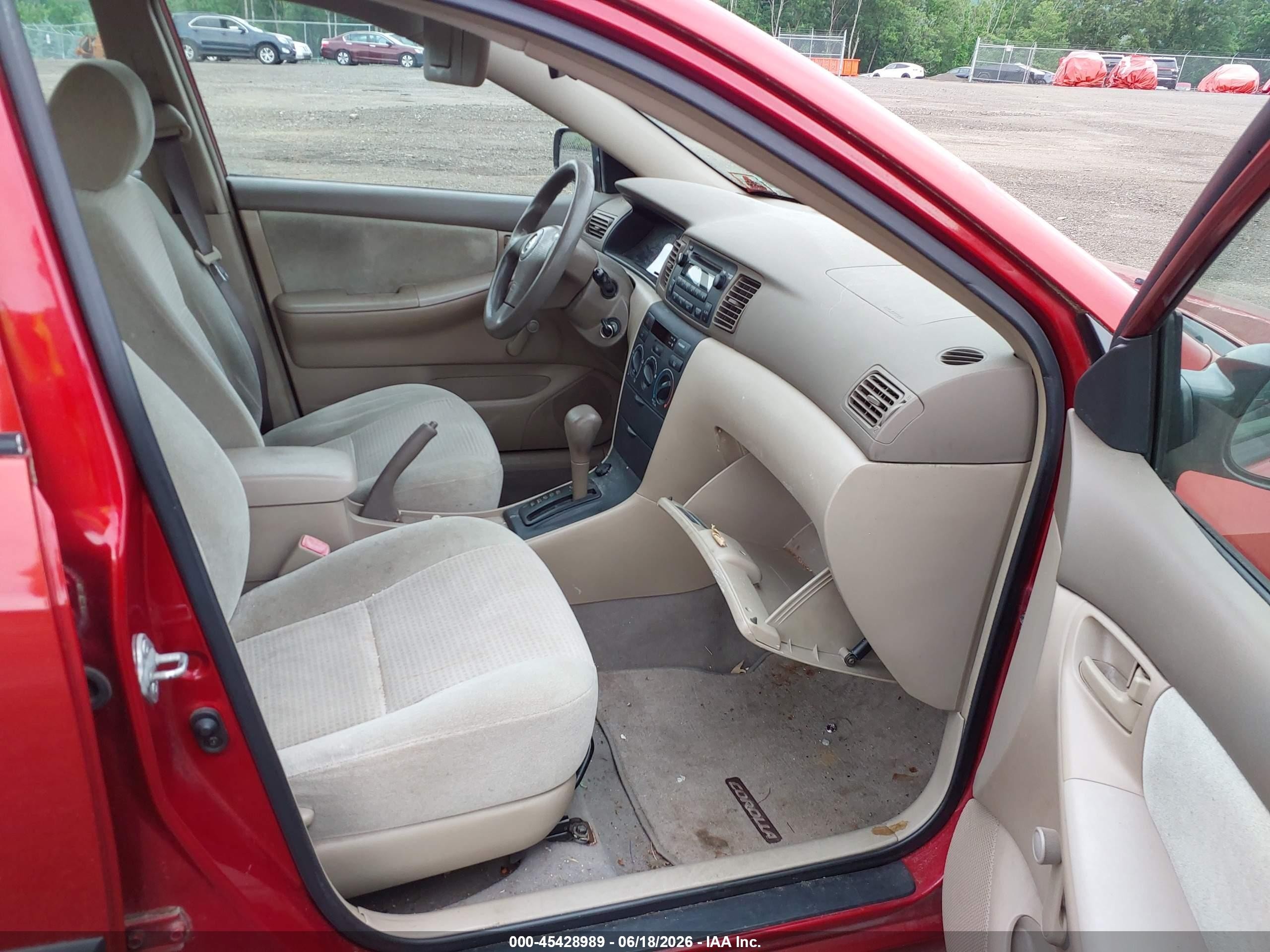 2005 Toyota Corolla Ce Red vin: 2T1BR32E55C455139