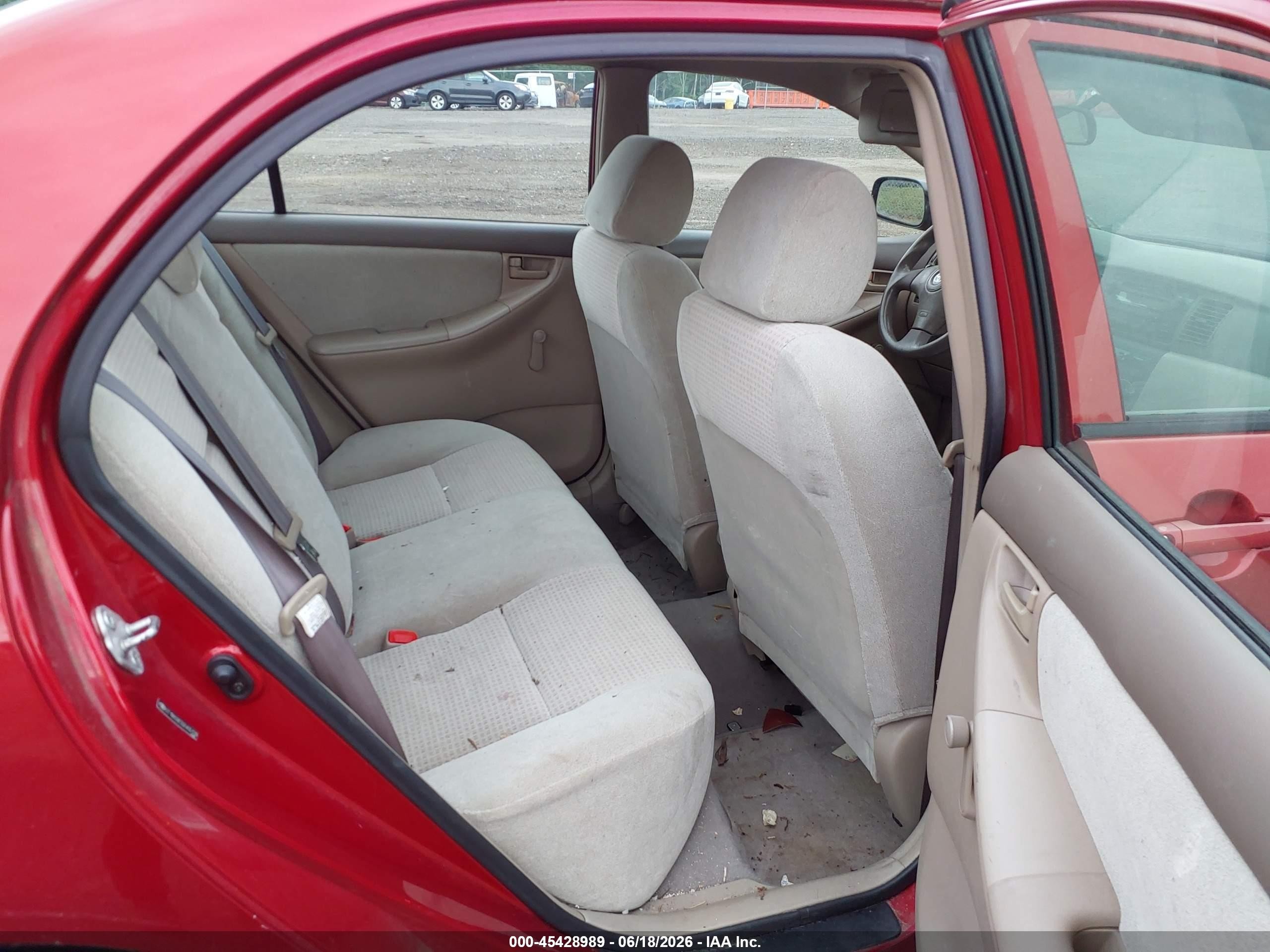 2005 Toyota Corolla Ce Red vin: 2T1BR32E55C455139