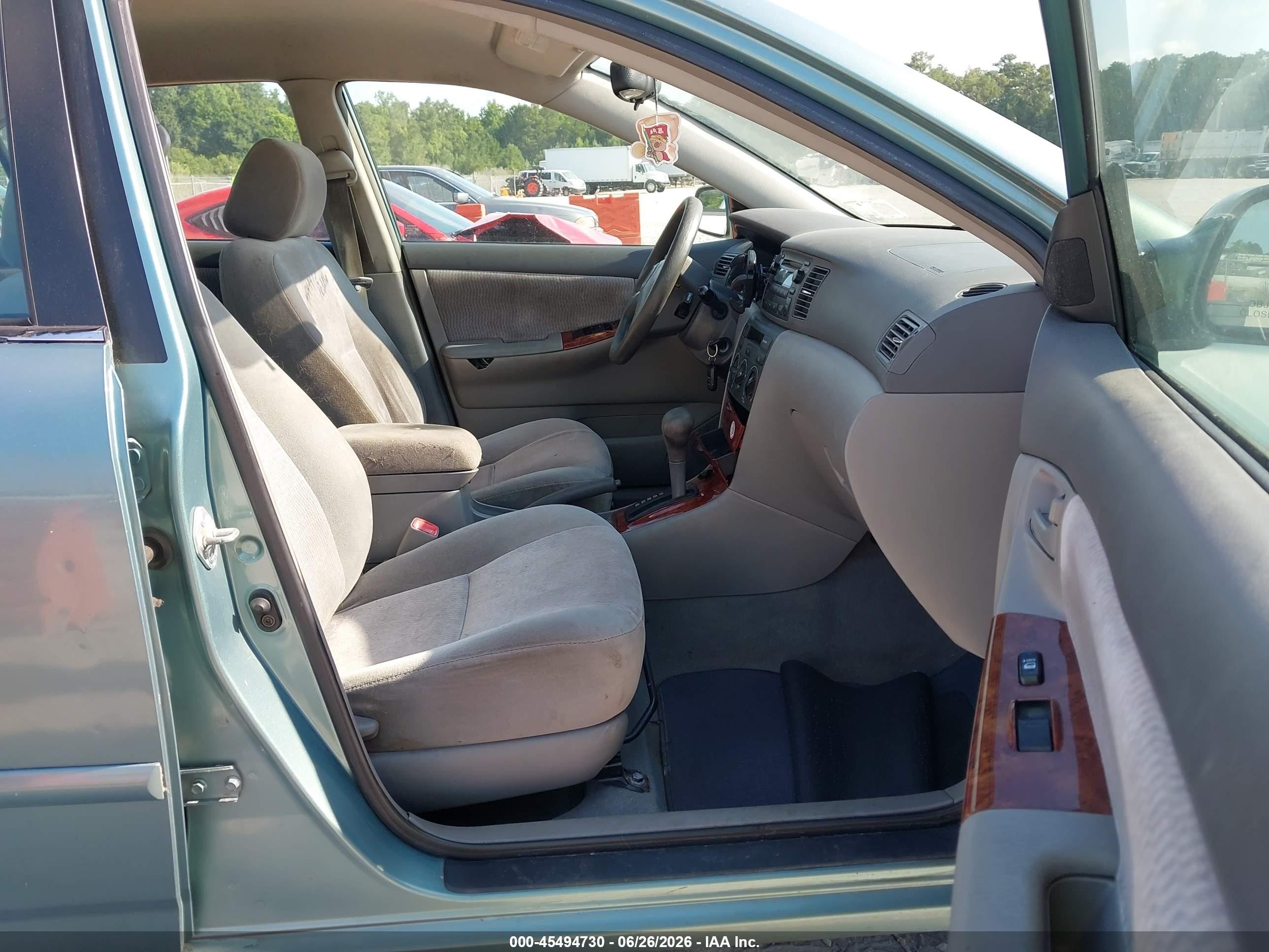 2006 Toyota Corolla Le Gray vin: 2T1BR32E56C602223