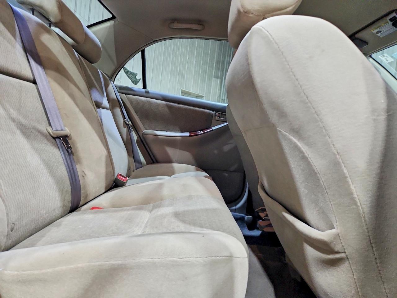 2006 Toyota Corolla Le Blue vin: 2T1BR32E56C615568