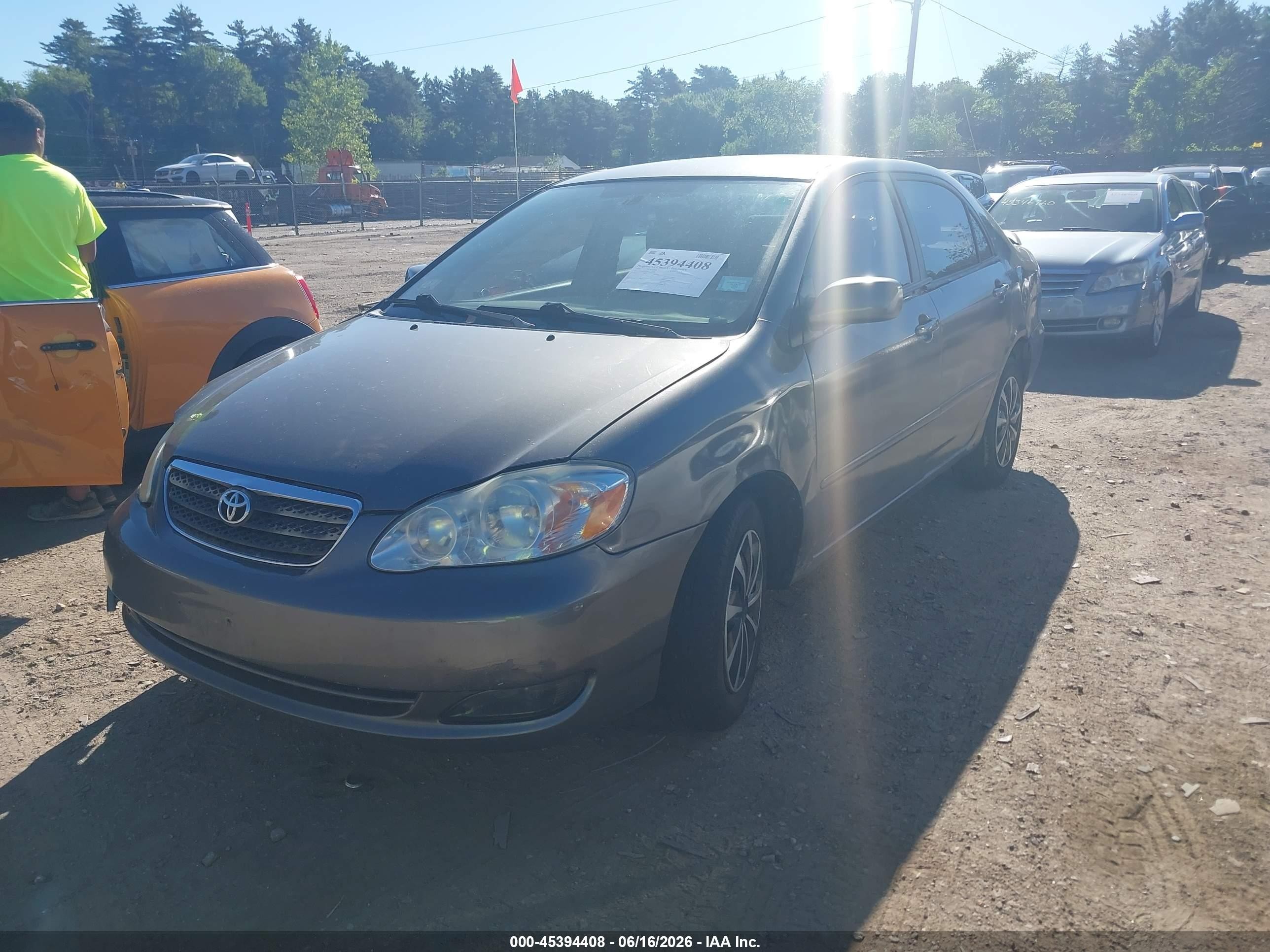 2006 Toyota Corolla Le Gray vin: 2T1BR32E56C663054