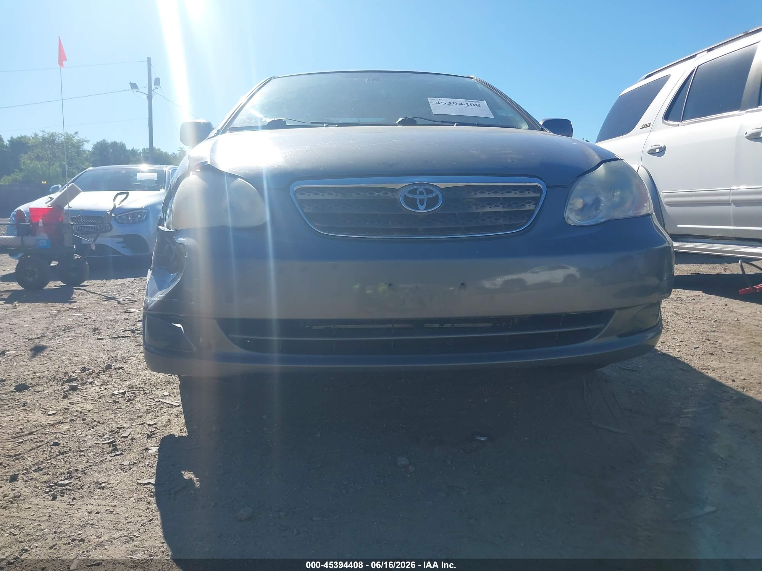 2006 Toyota Corolla Le Gray vin: 2T1BR32E56C663054