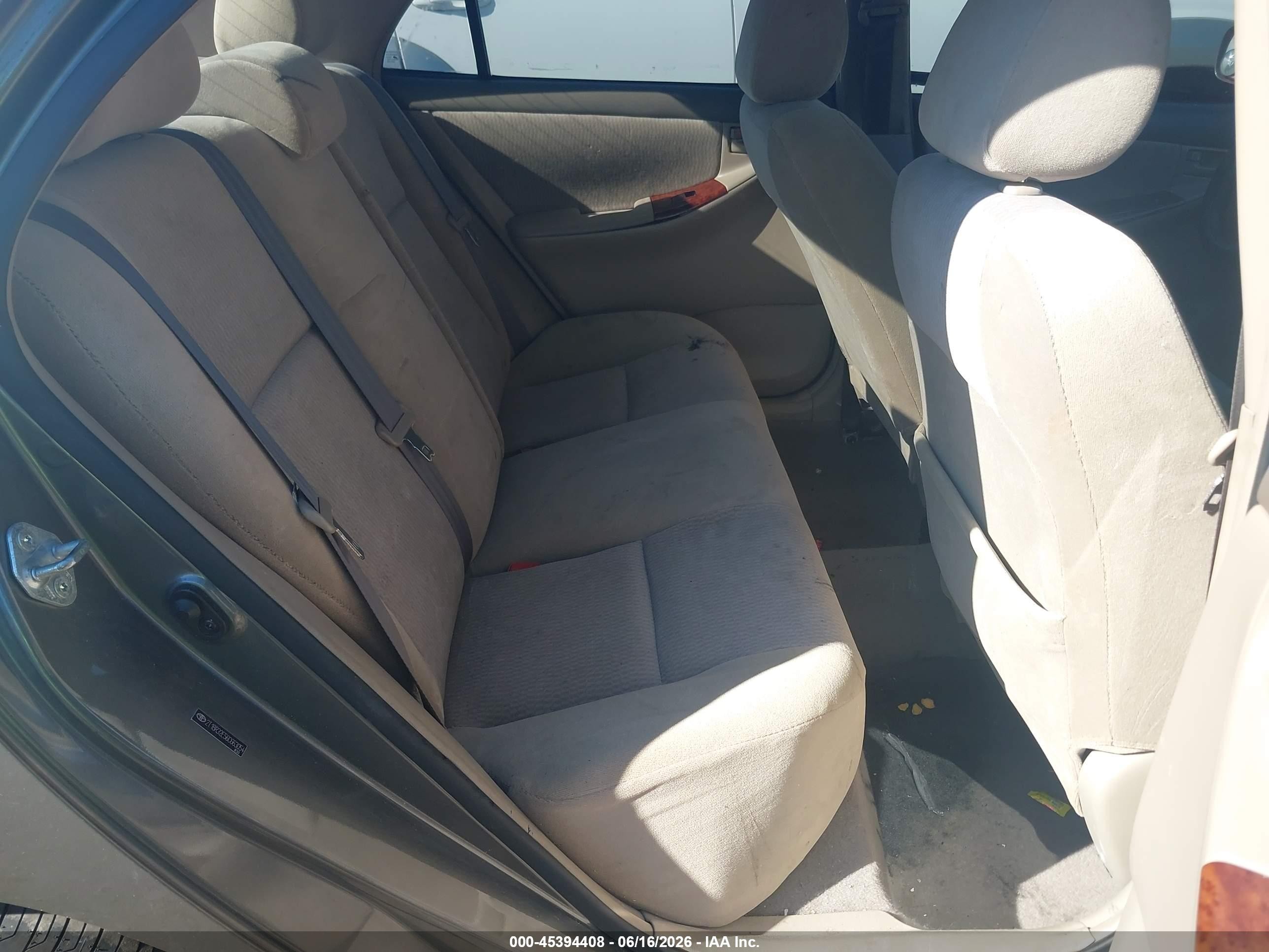 2006 Toyota Corolla Le Gray vin: 2T1BR32E56C663054