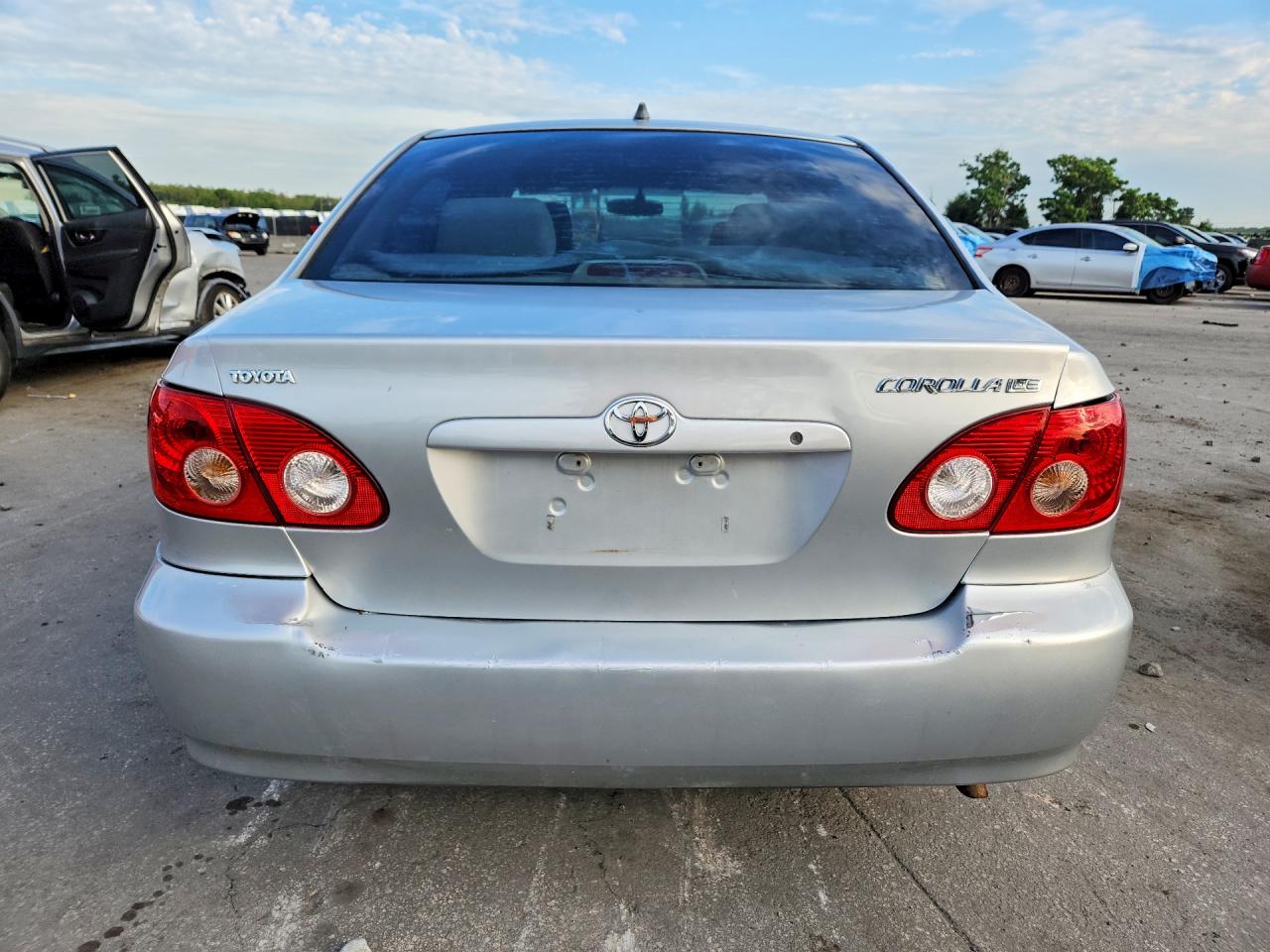 2007 Toyota Corolla Le Silver vin: 2T1BR32E57C770560