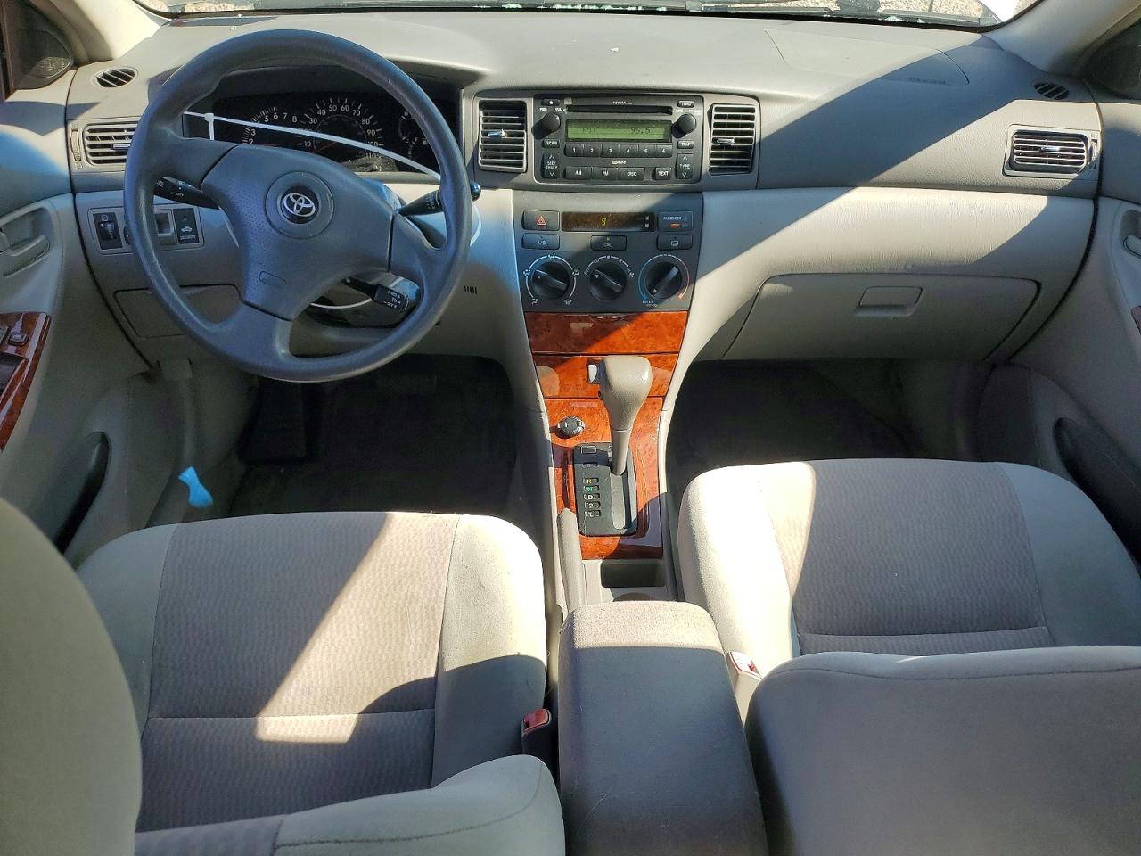 2007 Toyota Corolla Le Silver vin: 2T1BR32E57C789528