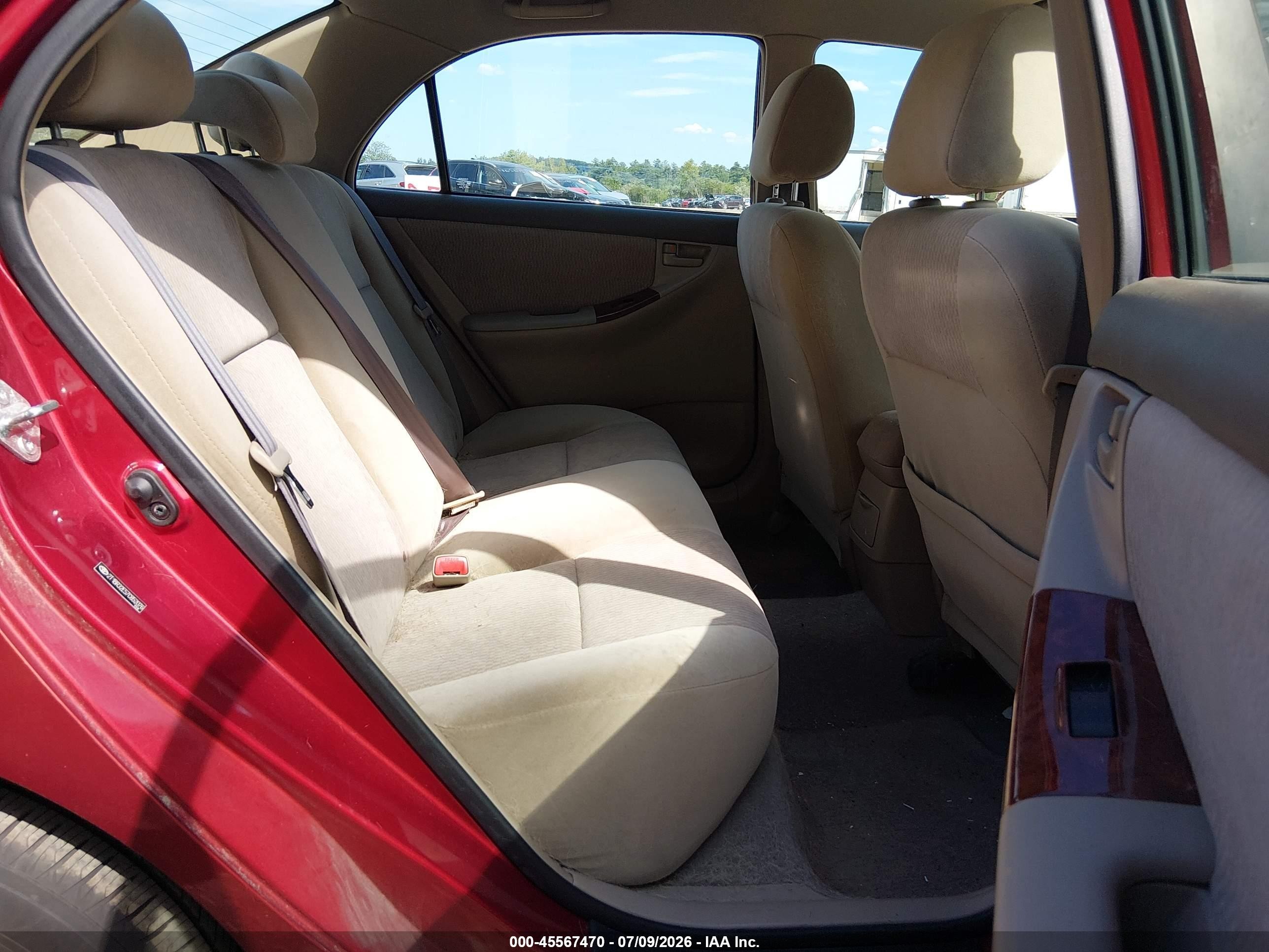 2007 Toyota Corolla Le Red vin: 2T1BR32E57C852076