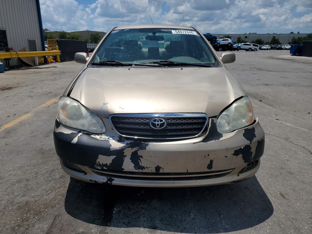 2008 Toyota Corolla Le Gold vin: 2T1BR32E58C907403