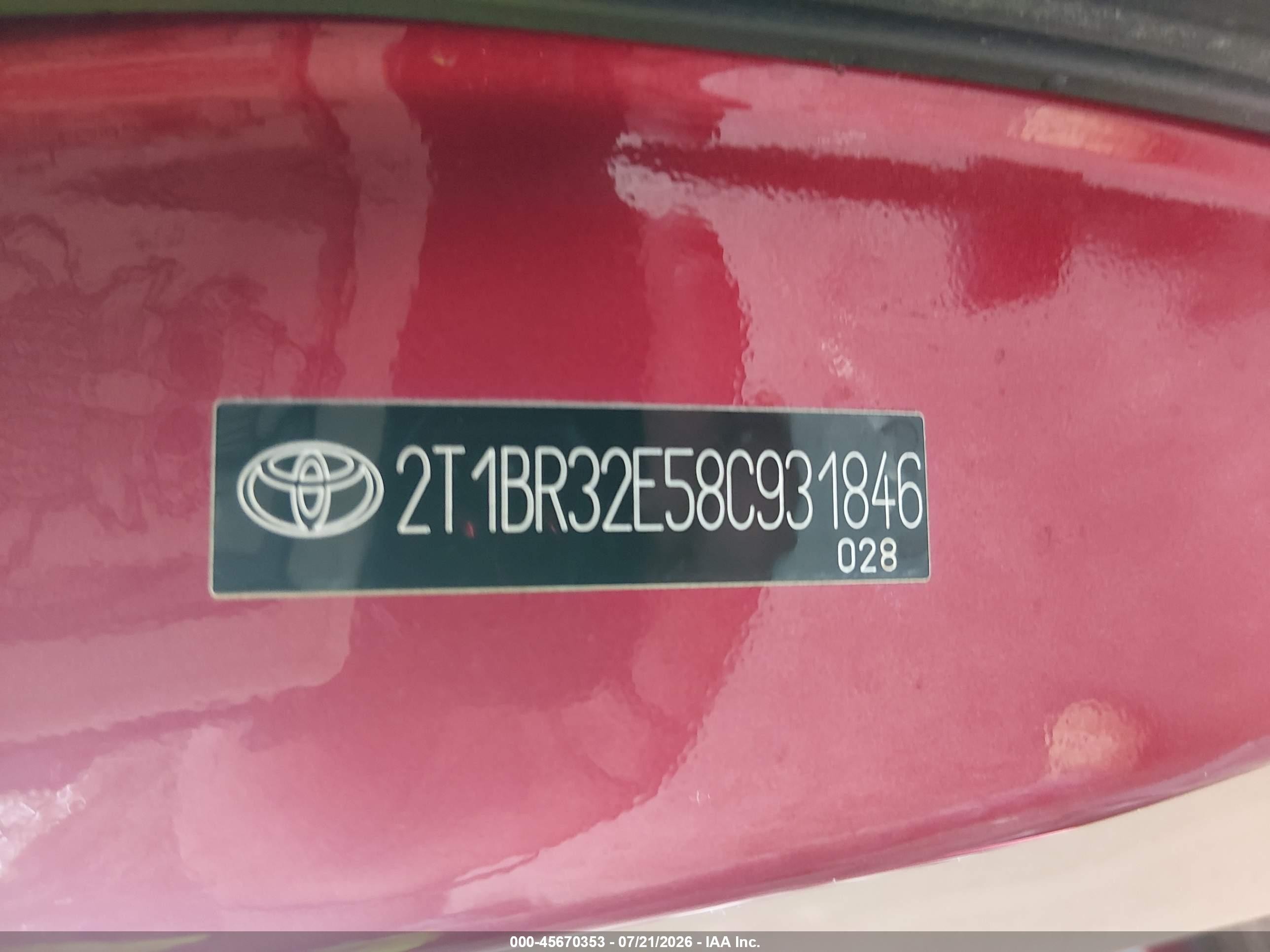 2008 Toyota Corolla Le Red vin: 2T1BR32E58C931846
