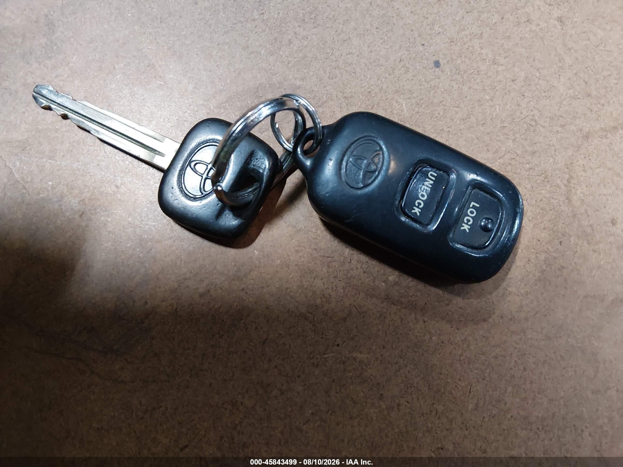2003 Toyota Corolla Le Gray vin: 2T1BR32E63C119688