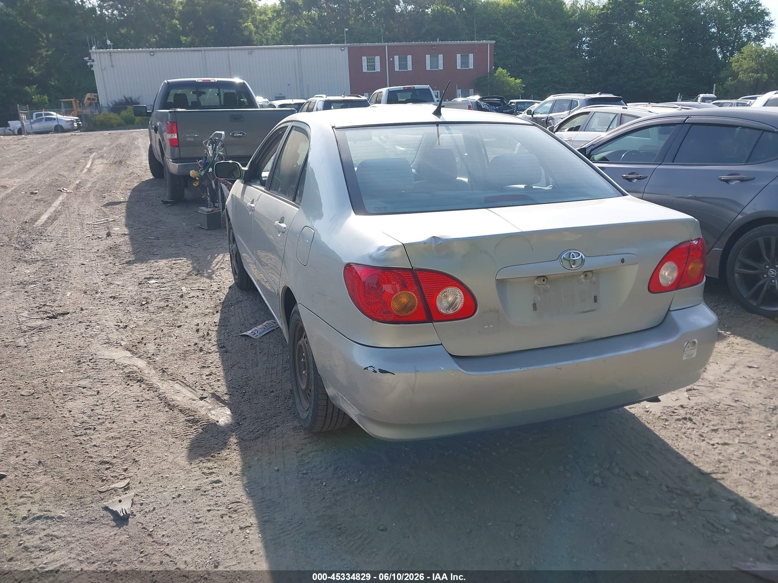 2003 Toyota Corolla Le Silver vin: 2T1BR32E63C149015