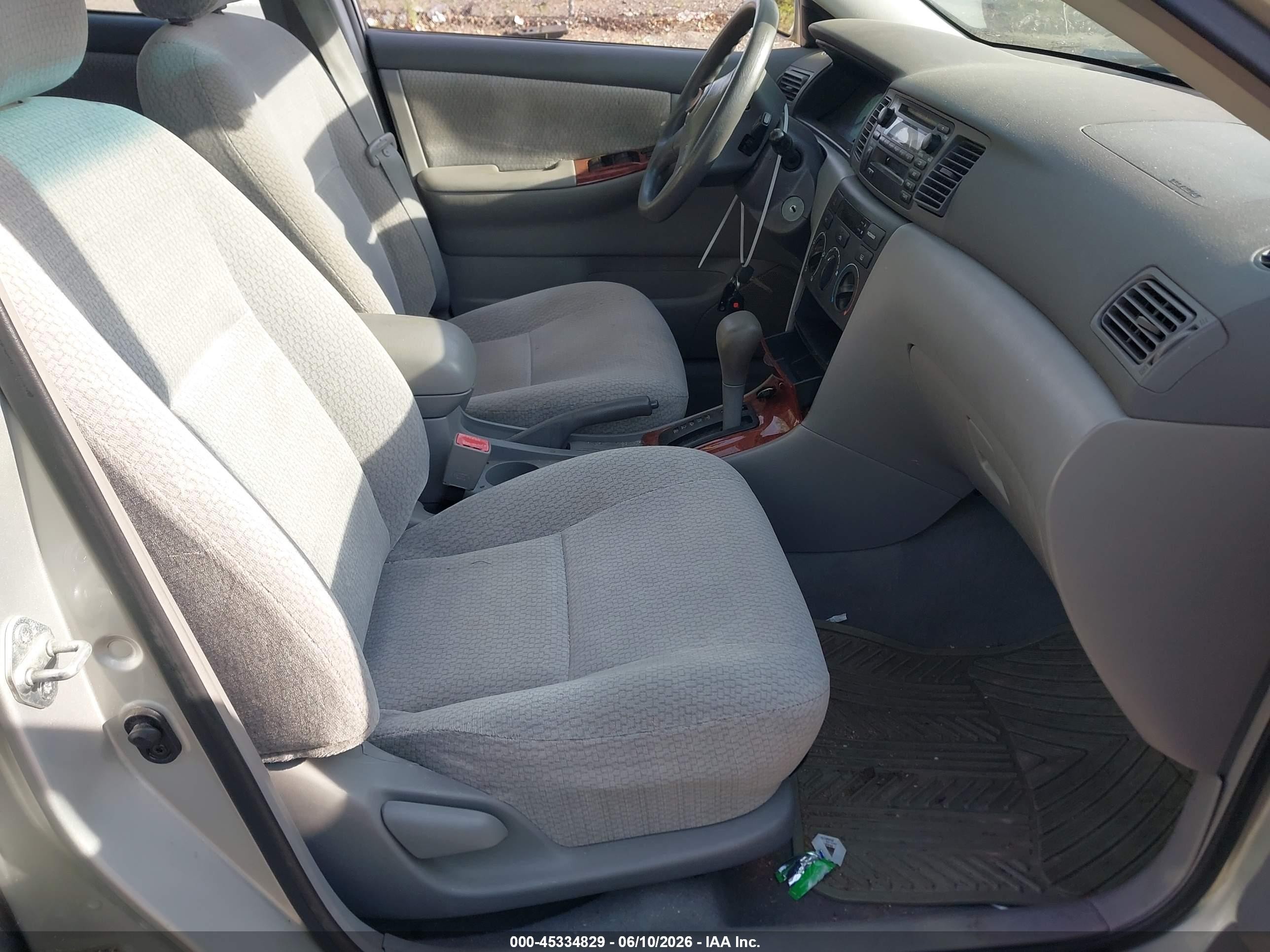 2003 Toyota Corolla Le Silver vin: 2T1BR32E63C149015