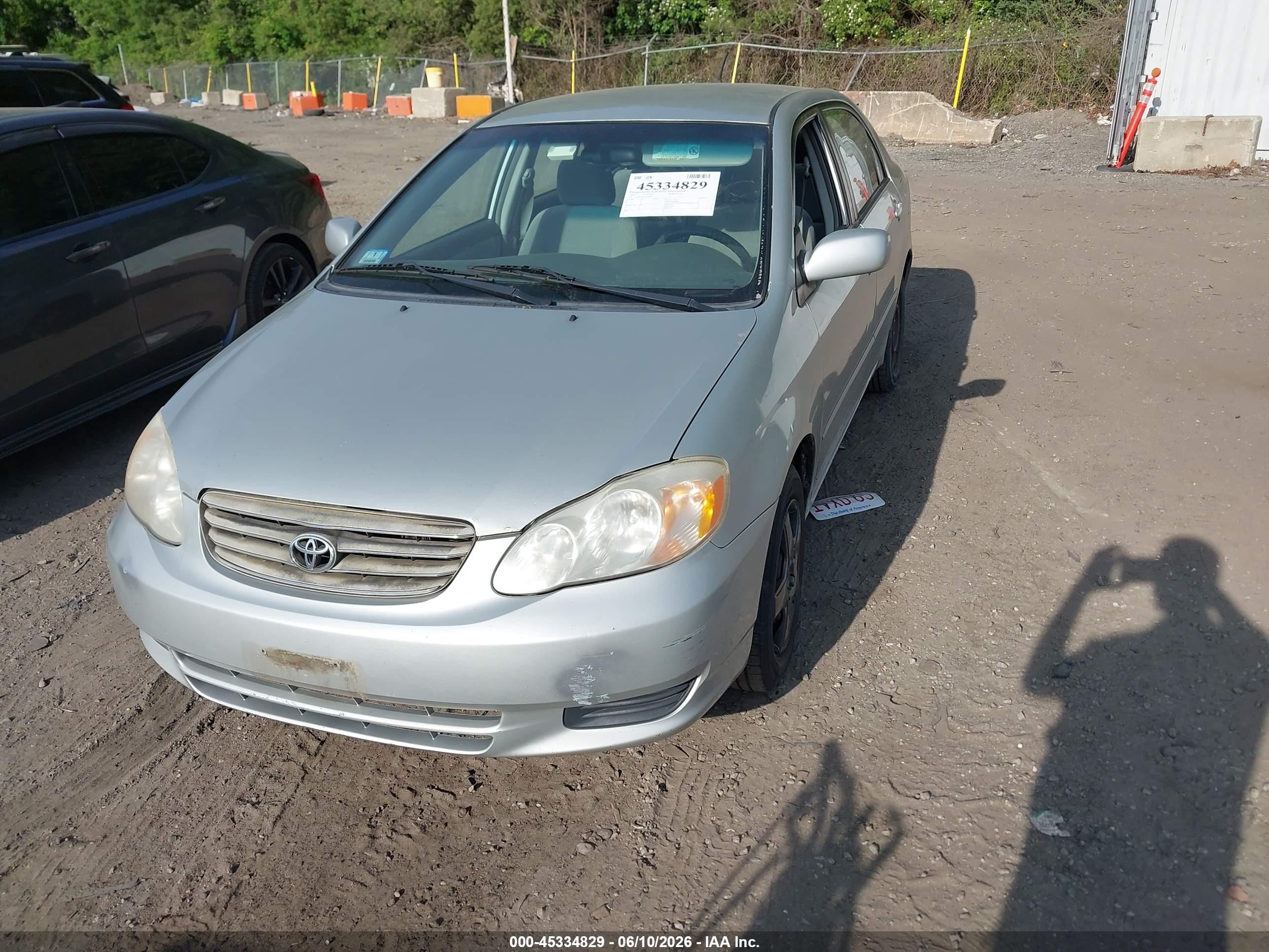 2003 Toyota Corolla Le Silver vin: 2T1BR32E63C149015