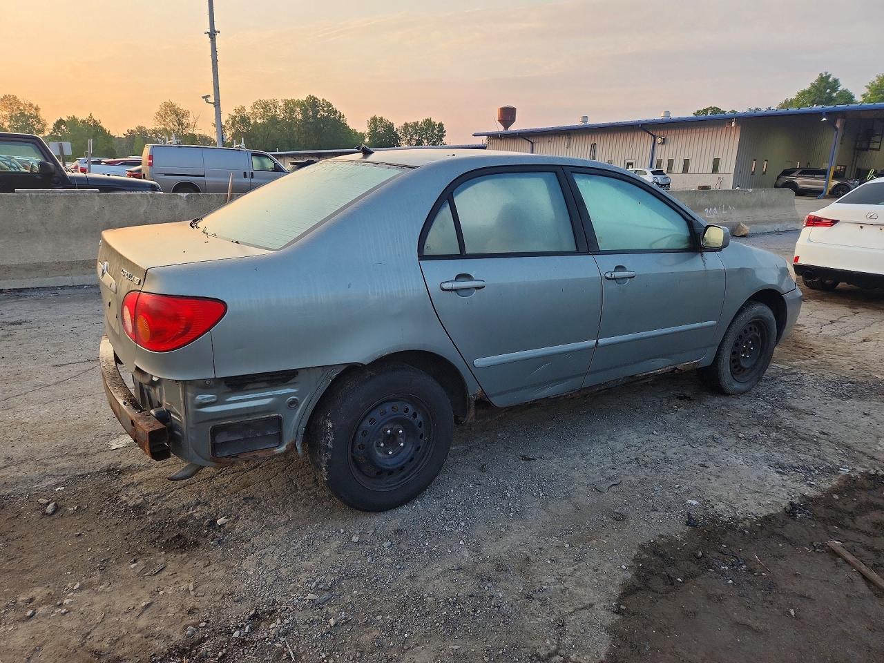 2003 Toyota Corolla Le Gray vin: 2T1BR32E63C160175