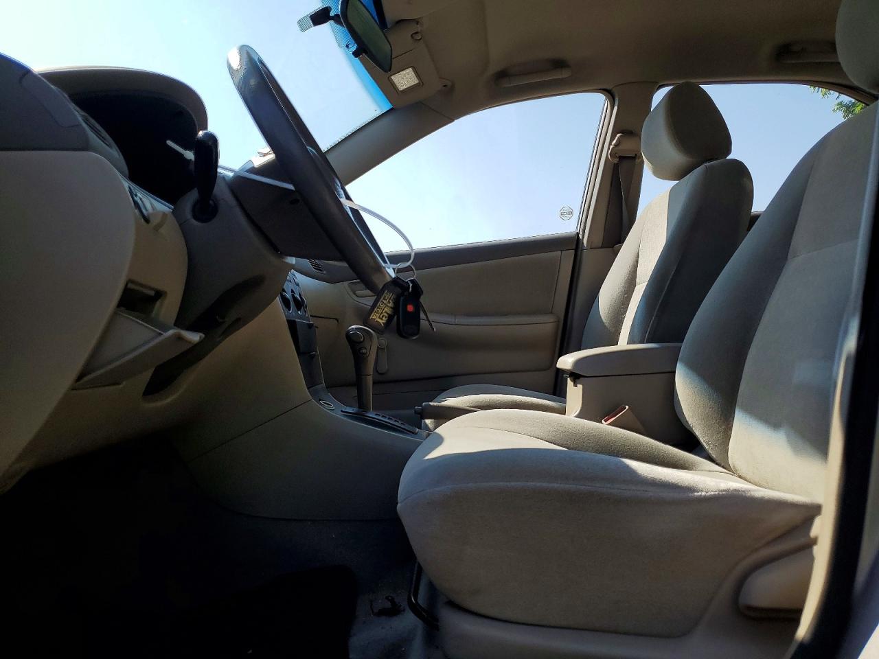 2003 Toyota Corolla Ce Tan vin: 2T1BR32E63C753177