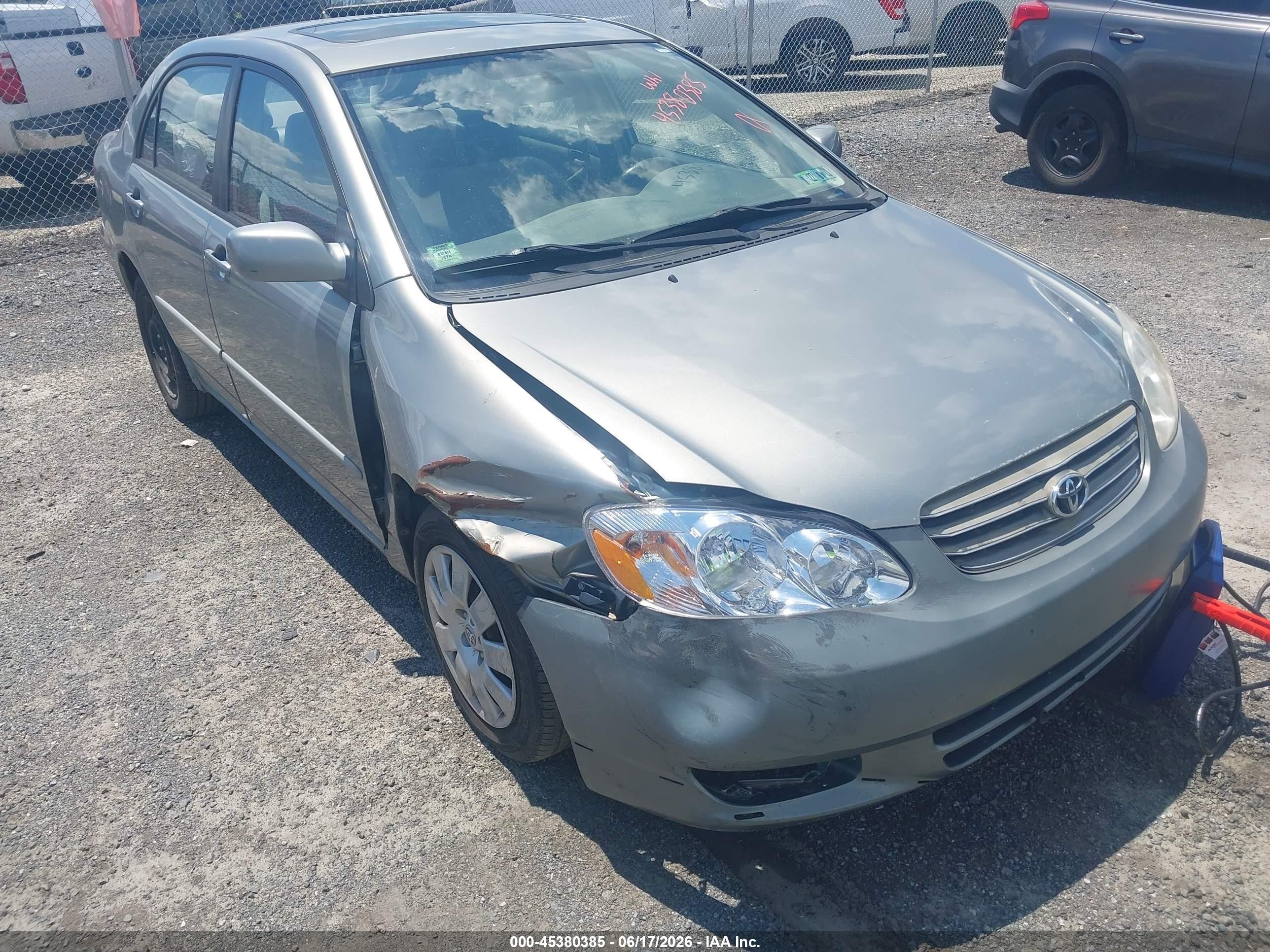 2004 Toyota Corolla Le Gray vin: 2T1BR32E64C289941