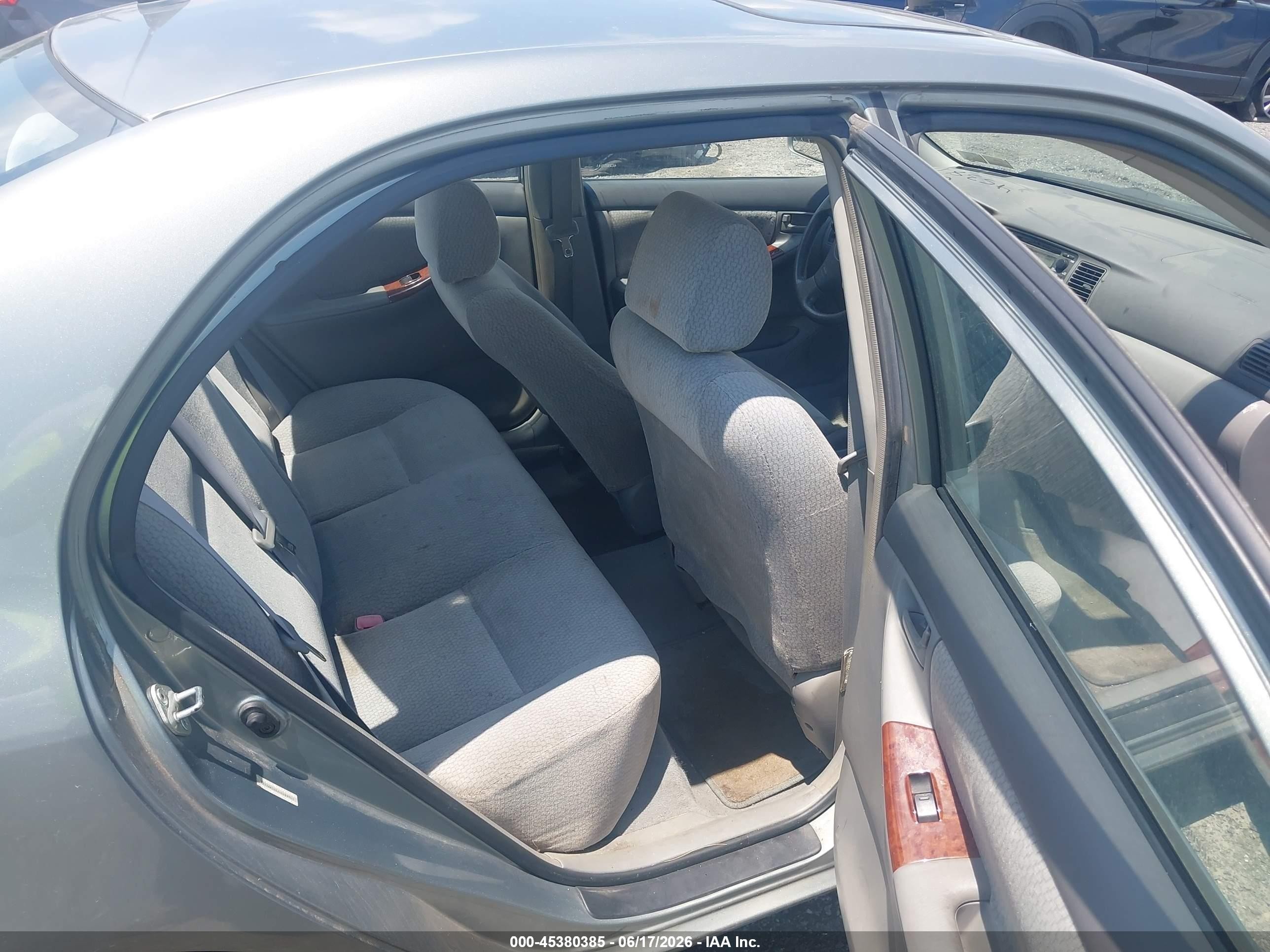 2004 Toyota Corolla Le Gray vin: 2T1BR32E64C289941