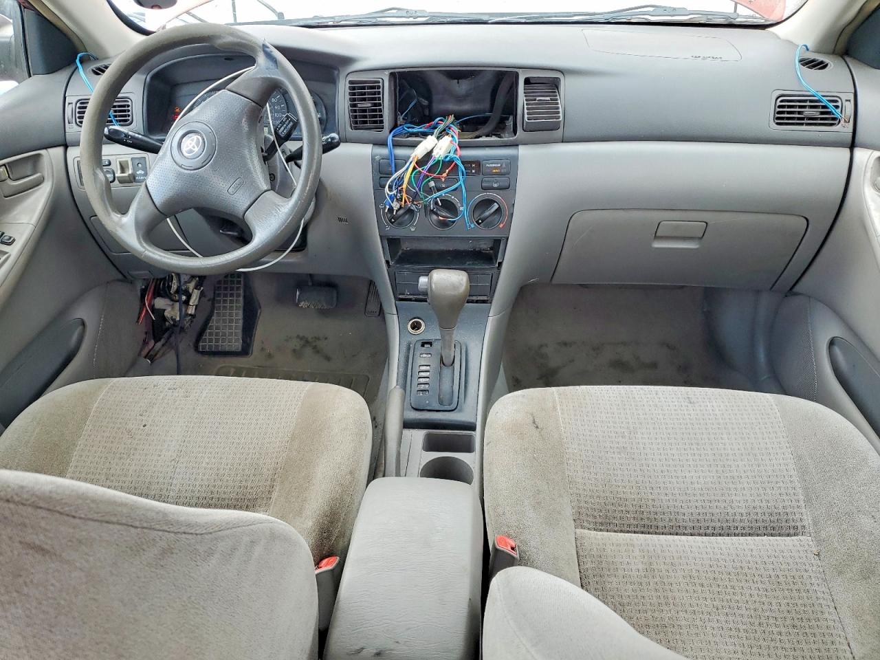 2005 Toyota Corolla Ce Красный vin: 2T1BR32E65C325466