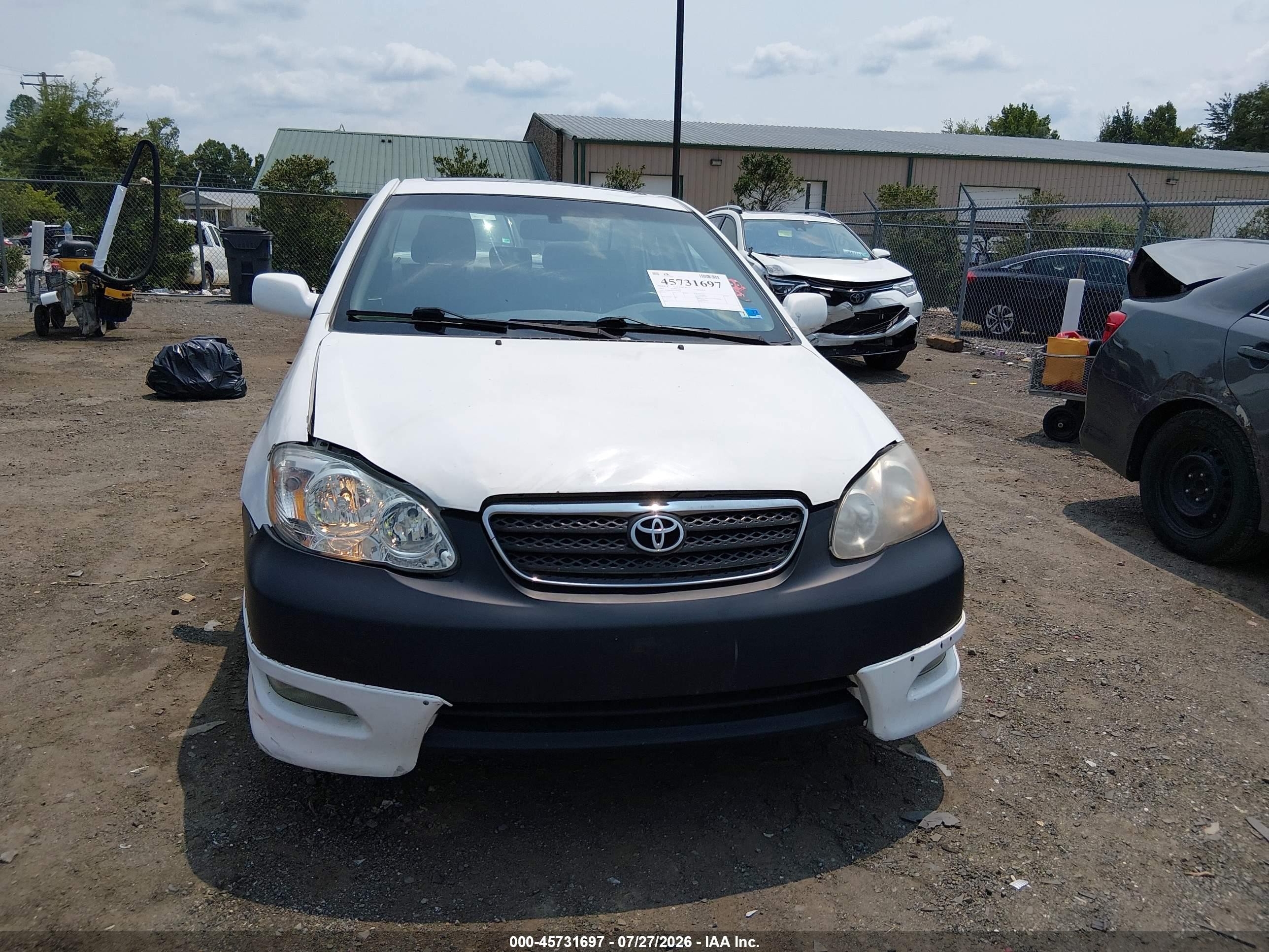 2005 Toyota Corolla S White vin: 2T1BR32E65C403888