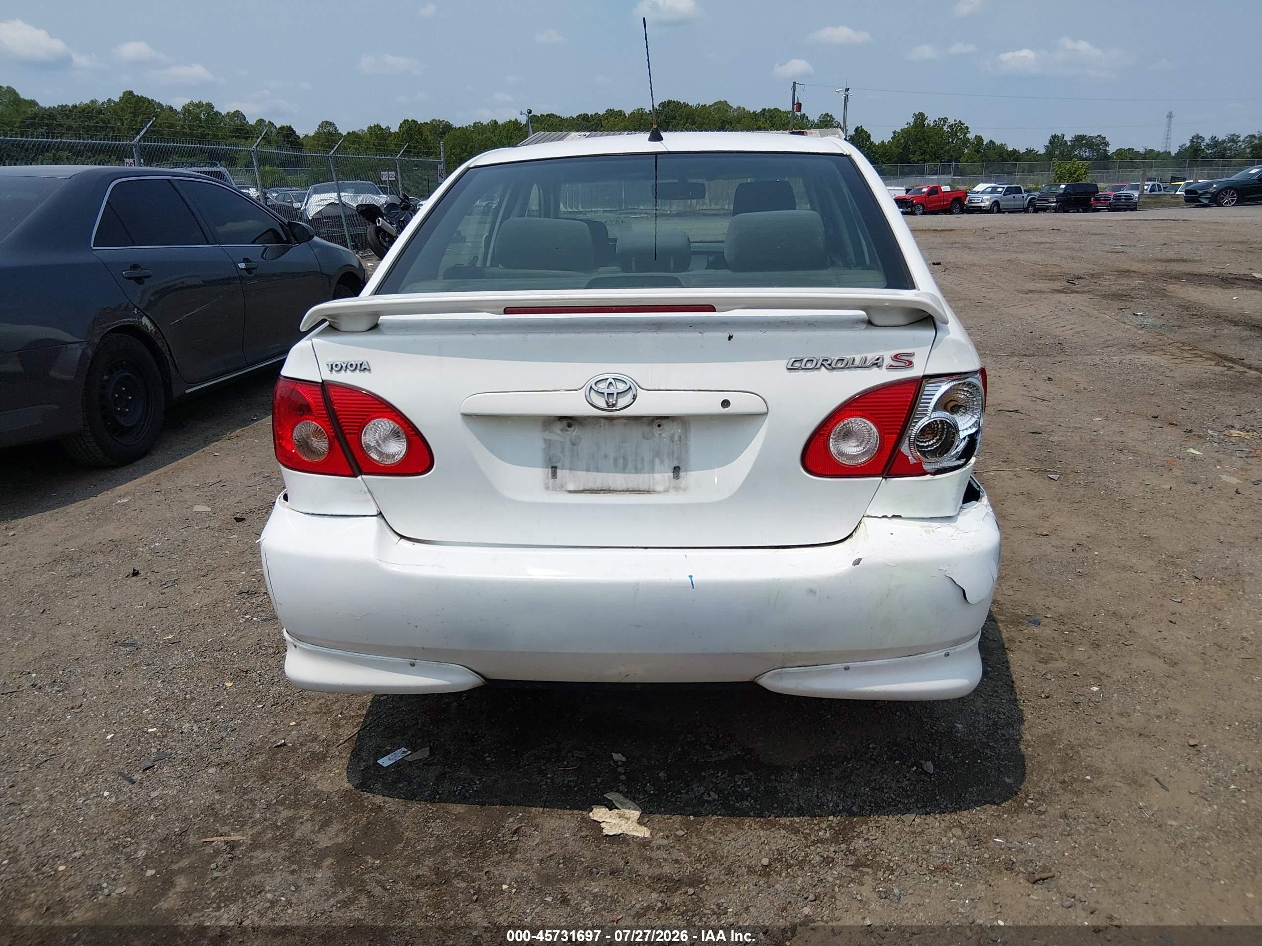 2005 Toyota Corolla S White vin: 2T1BR32E65C403888