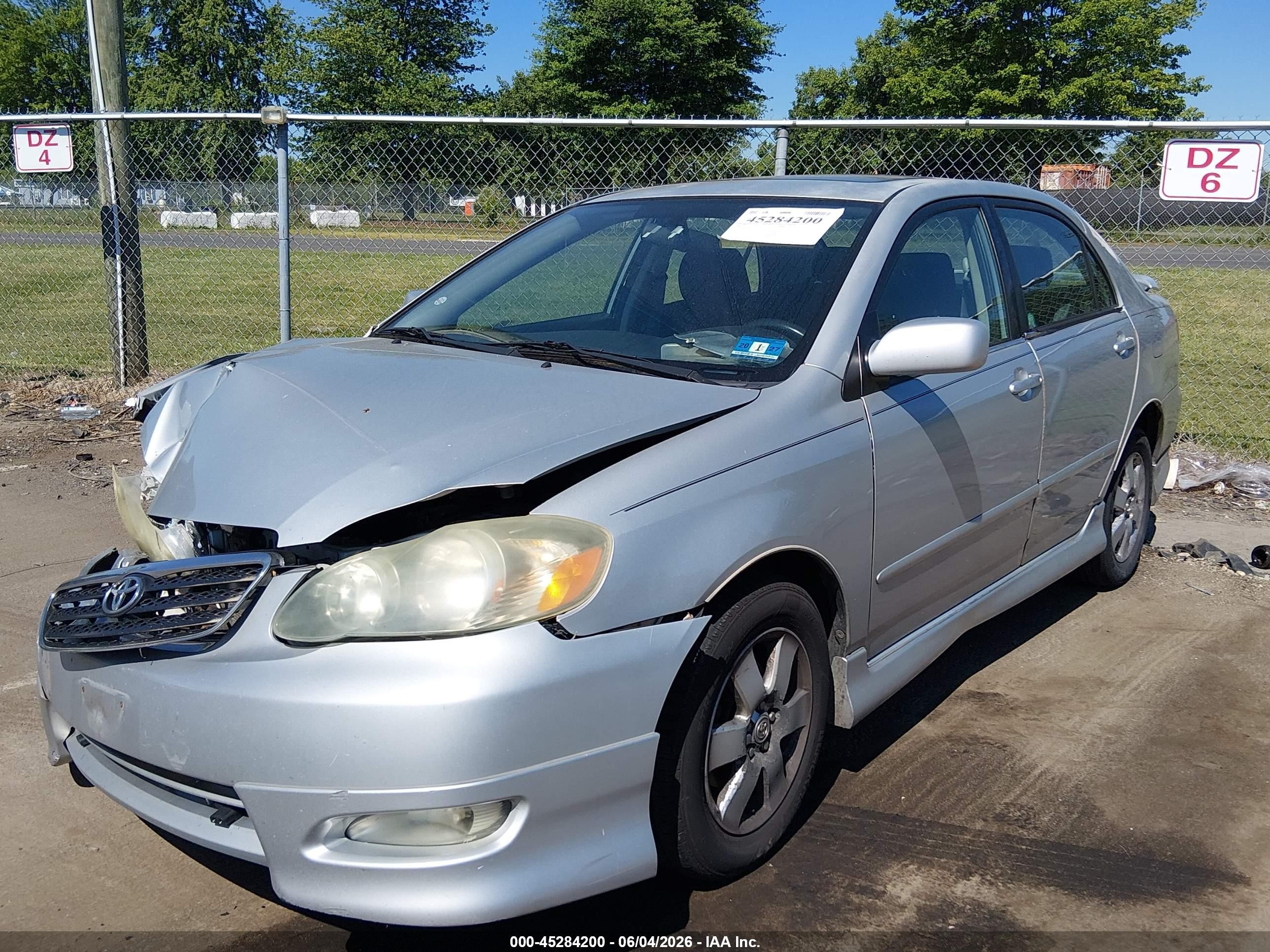 2005 Toyota Corolla S Silver vin: 2T1BR32E65C431447