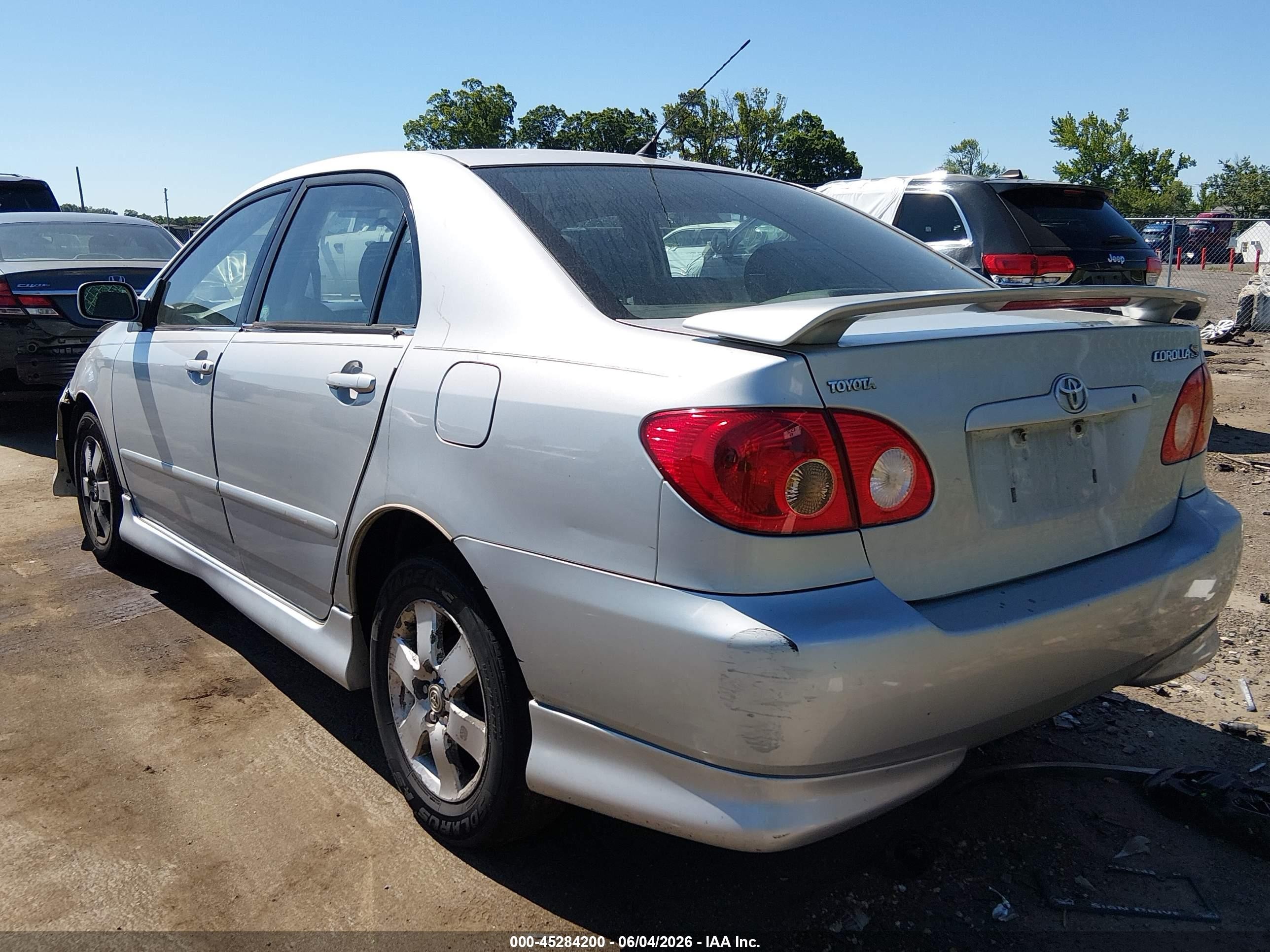 2005 Toyota Corolla S Silver vin: 2T1BR32E65C431447