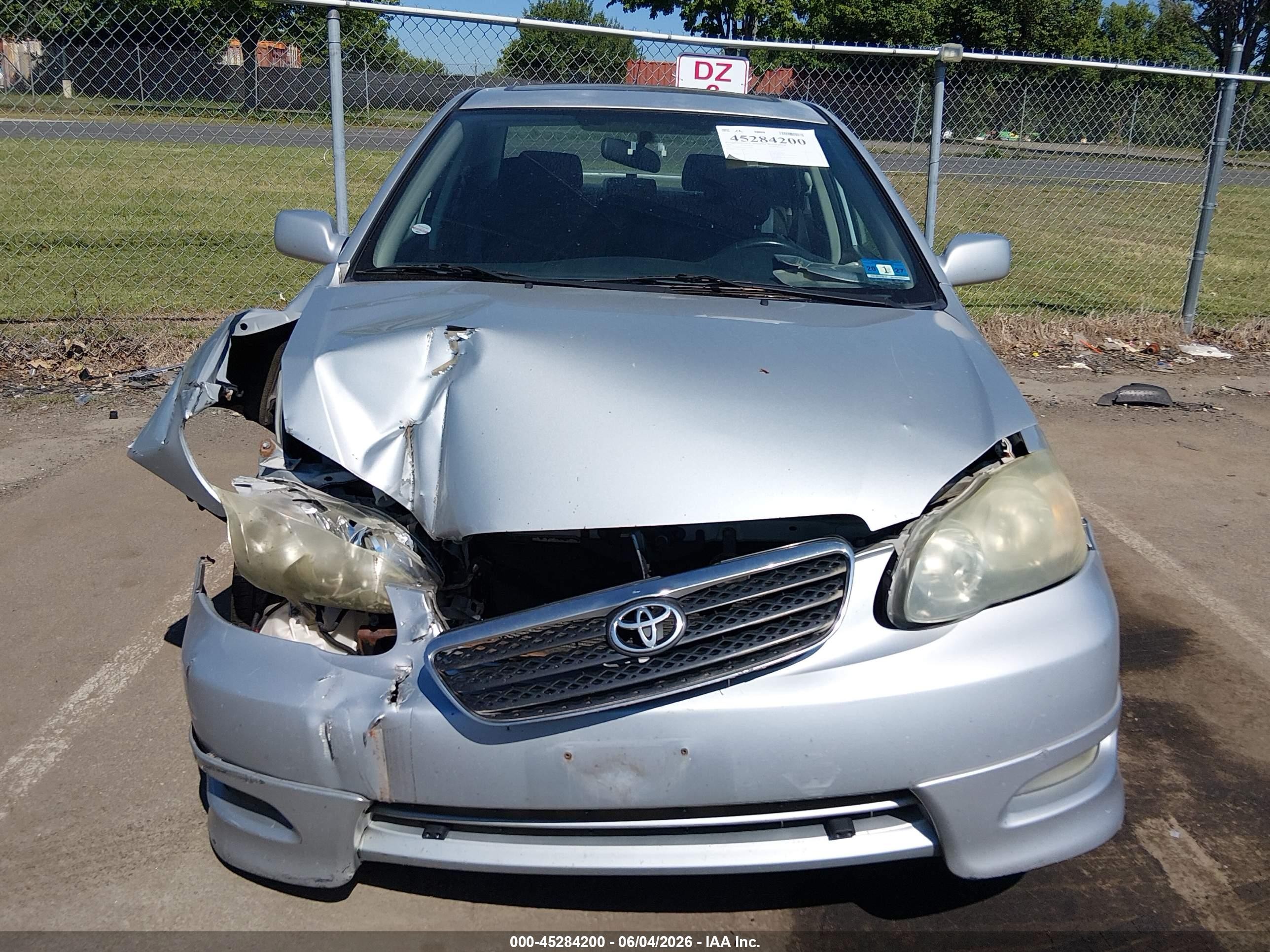 2005 Toyota Corolla S Silver vin: 2T1BR32E65C431447