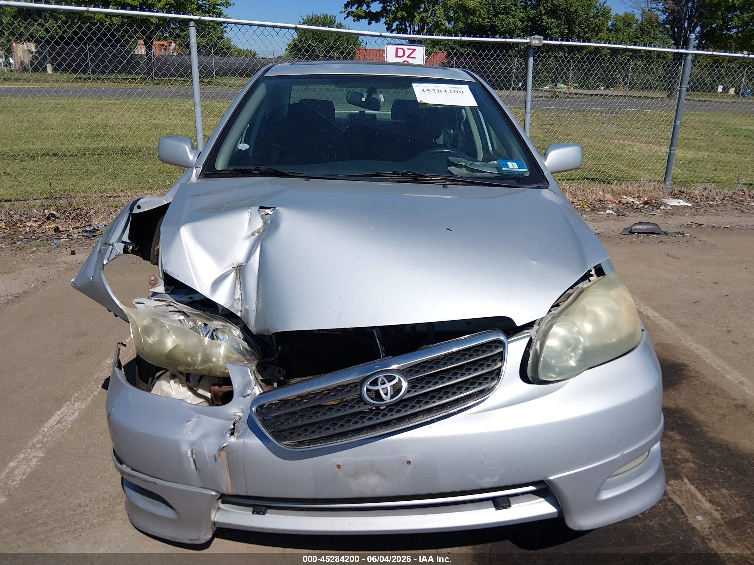 2005 Toyota Corolla S Silver vin: 2T1BR32E65C431447
