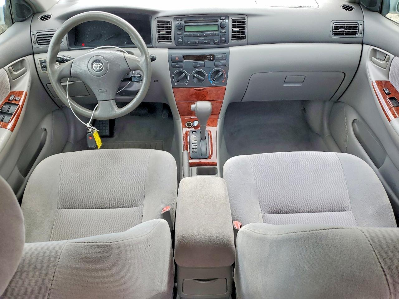 2005 Toyota Corolla Le Silver vin: 2T1BR32E65C467770