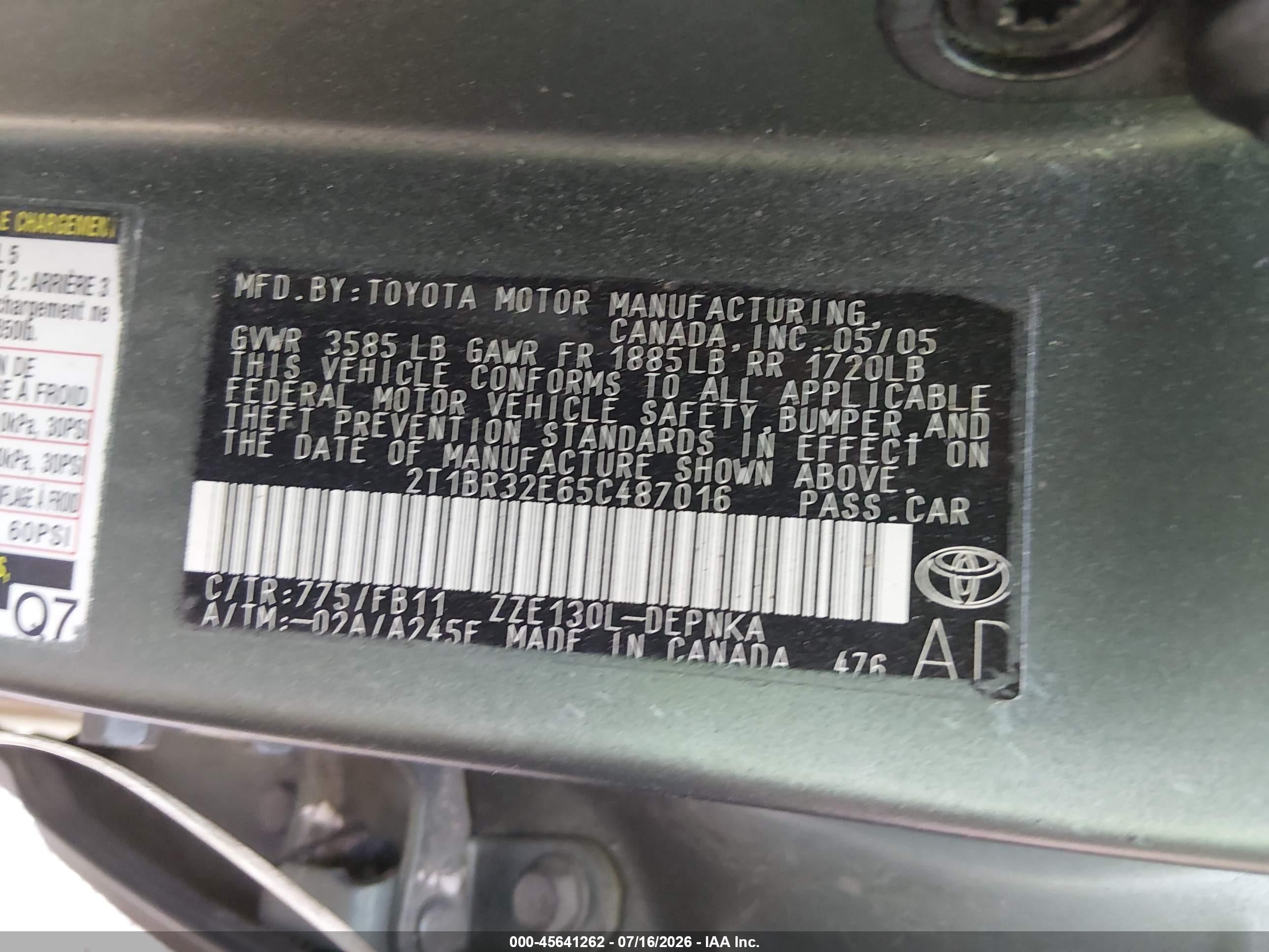 2005 Toyota Corolla Le Green vin: 2T1BR32E65C487016