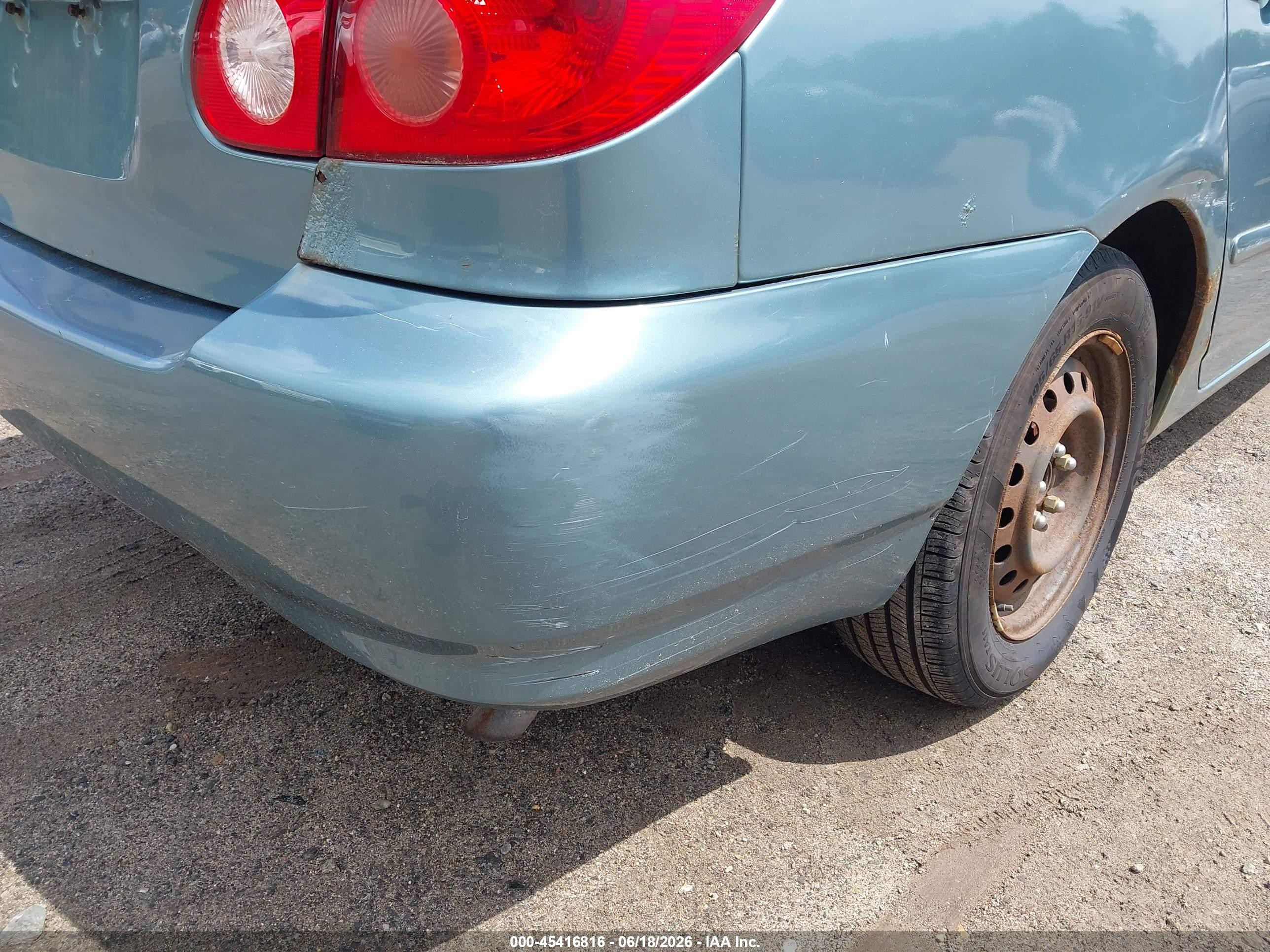 2005 Toyota Corolla Le Green vin: 2T1BR32E65C495925
