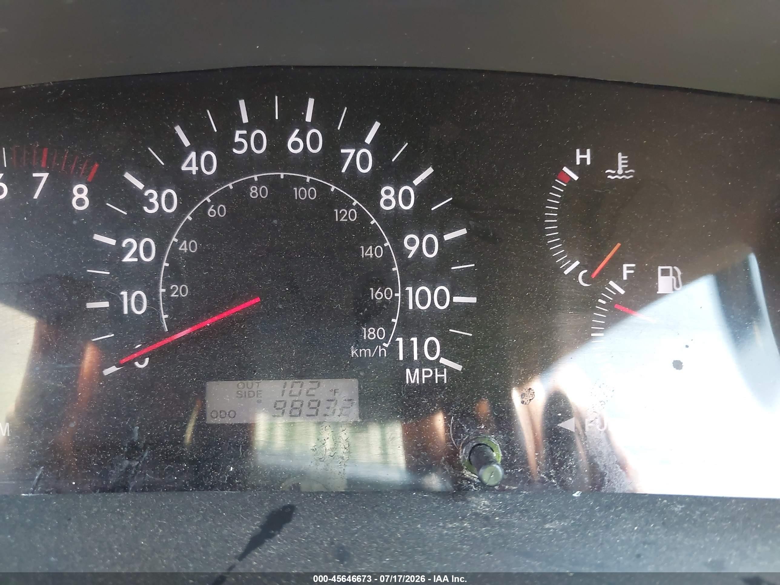 2005 Toyota Corolla Le Burgundy vin: 2T1BR32E65C501660
