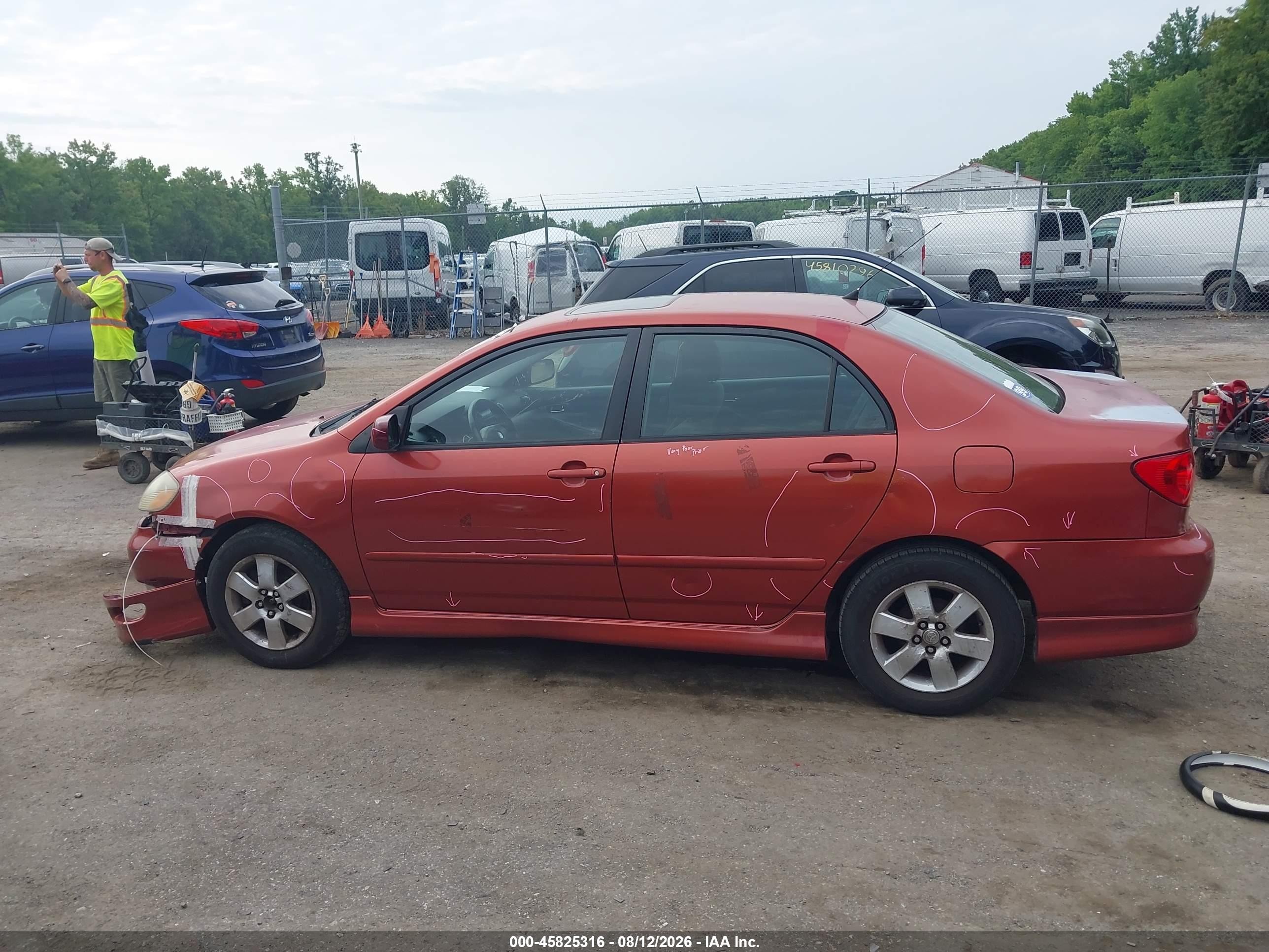 2007 Toyota Corolla S Orange vin: 2T1BR32E67C748373