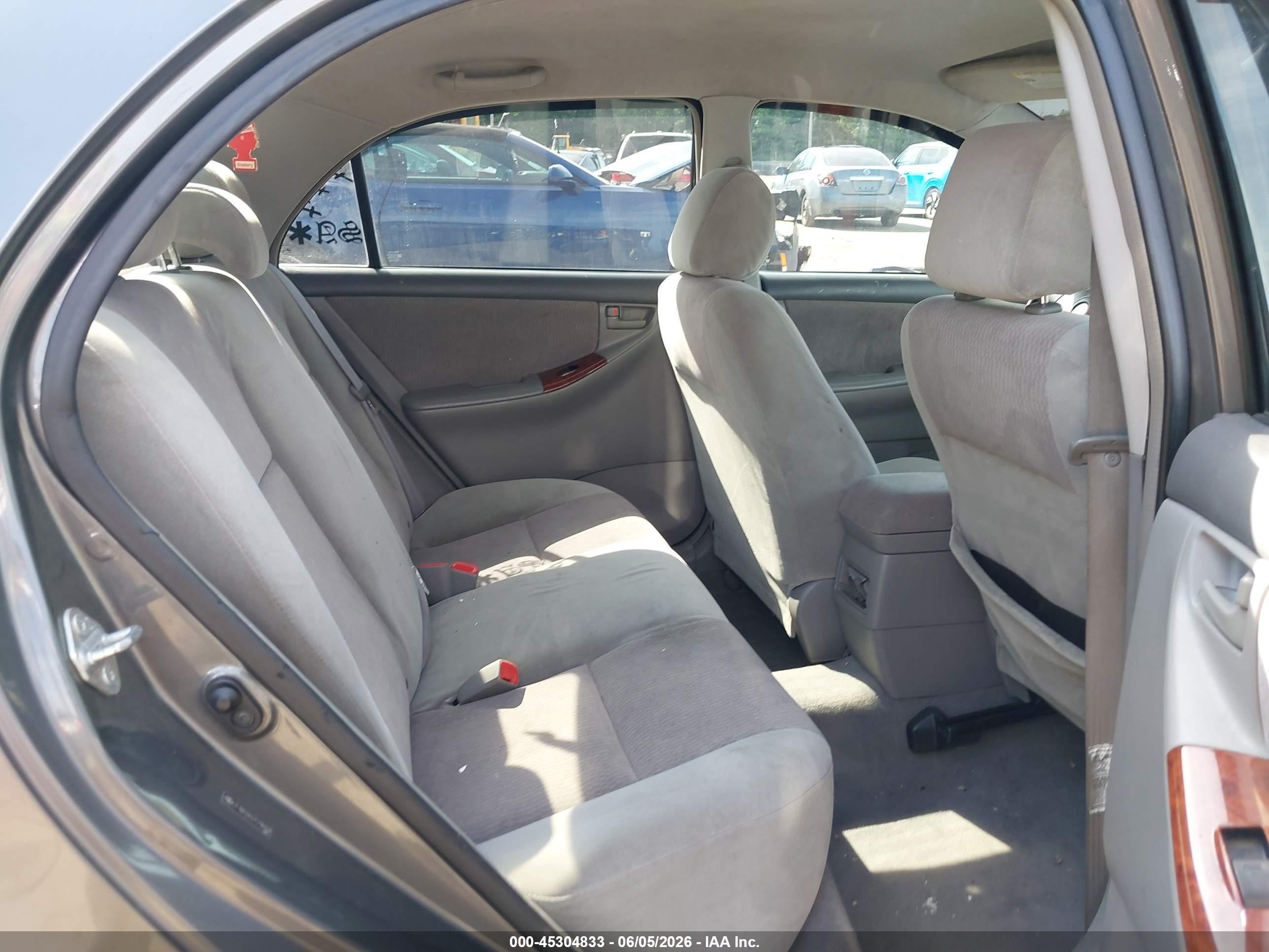 2007 Toyota Corolla Le Gray vin: 2T1BR32E67C786928