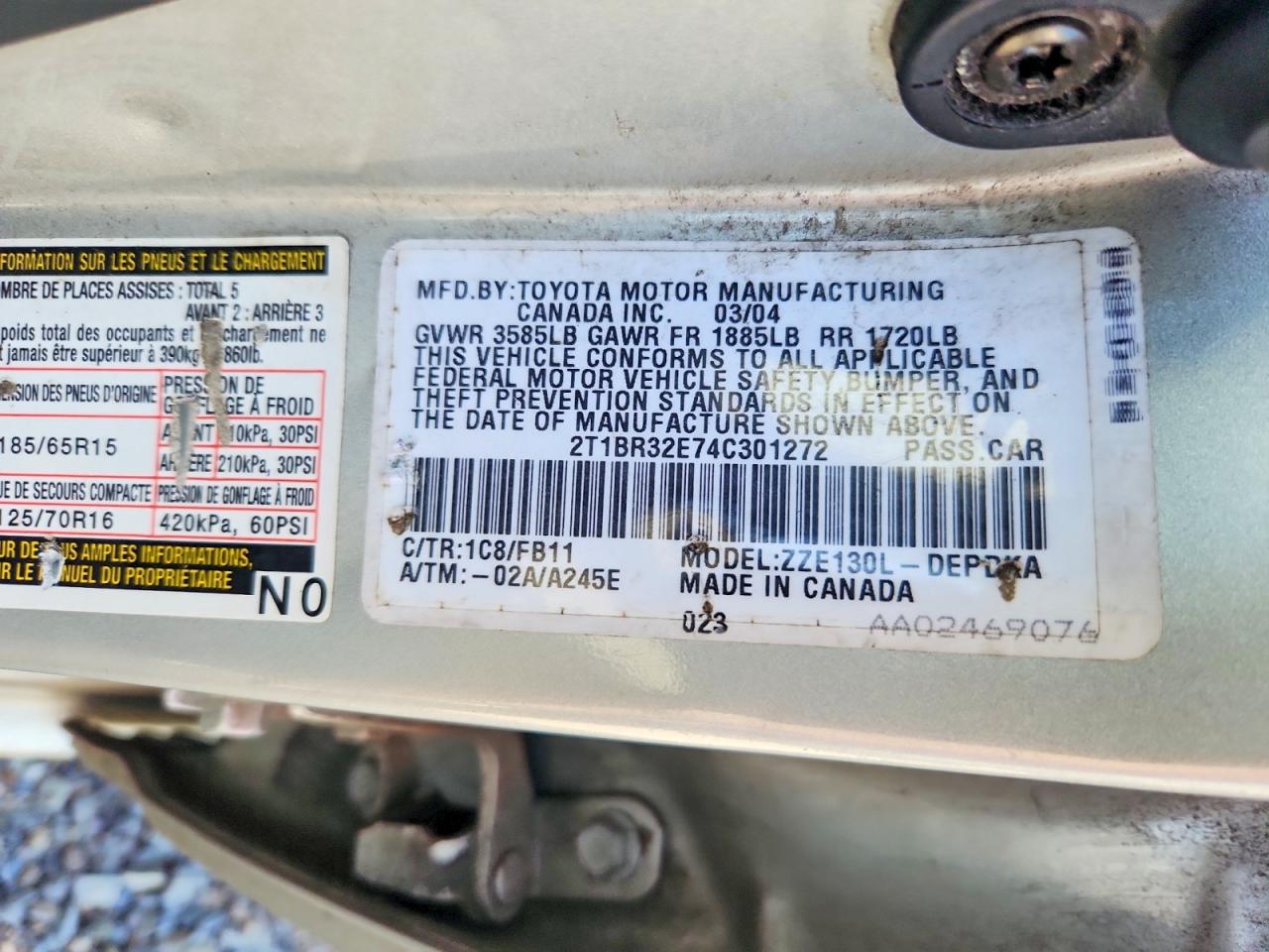 2004 Toyota Corolla Ce Silver vin: 2T1BR32E74C301272